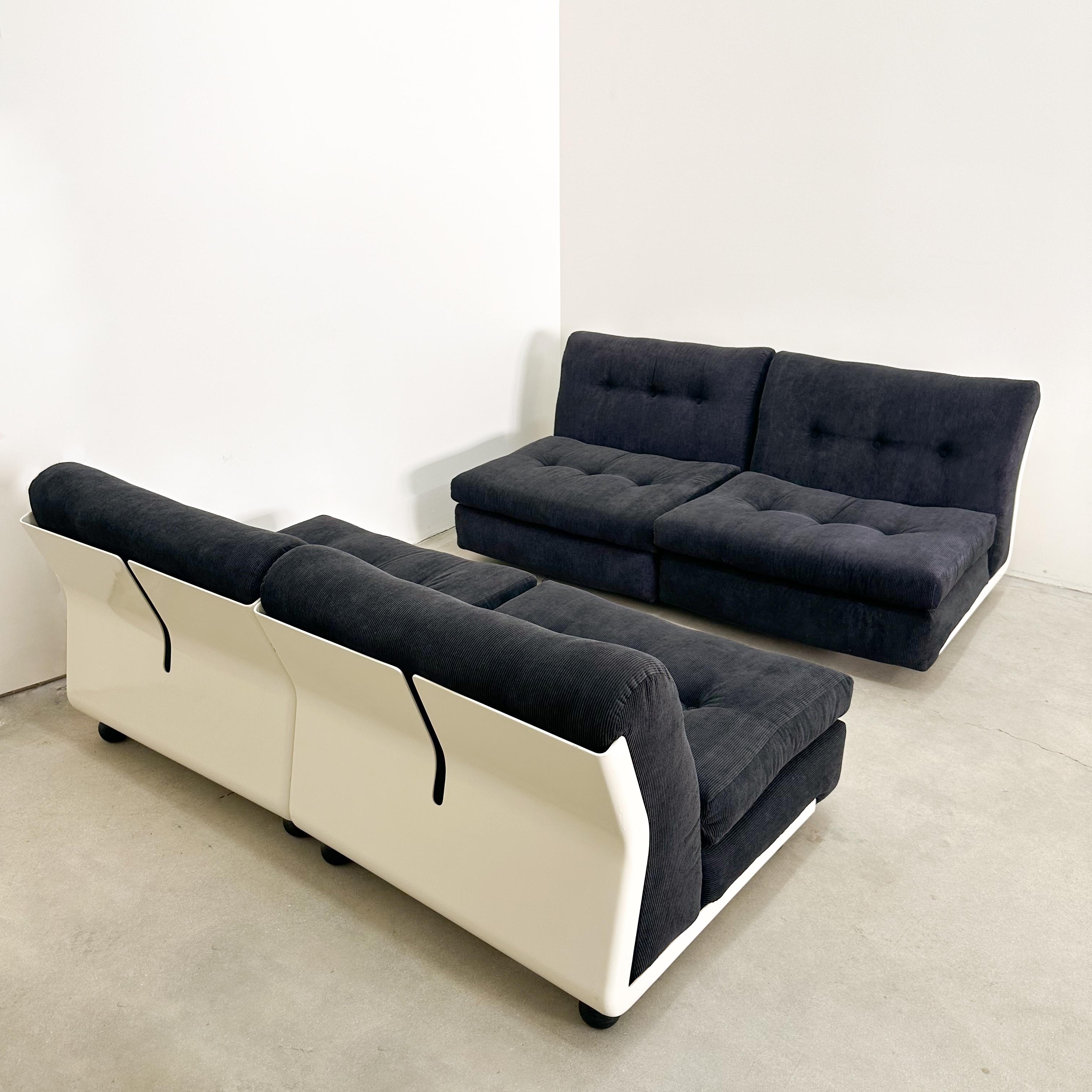 Italian Vintage Set of 4 Mario Bellini Amanta Lounge Chairs for C&B Italia