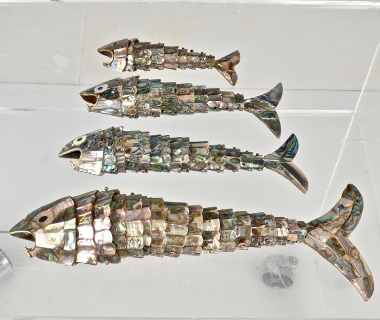 Vintage Set of 4 Mexican Abalone Fish Graduated Sizes Including Super