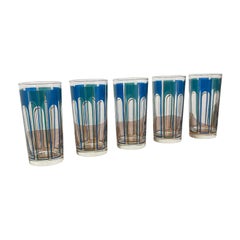 Vintage-Set aus 5 blauen Highball-Gläsern im Mid-Century-Modern-Stil mit geometrischen Mustern.