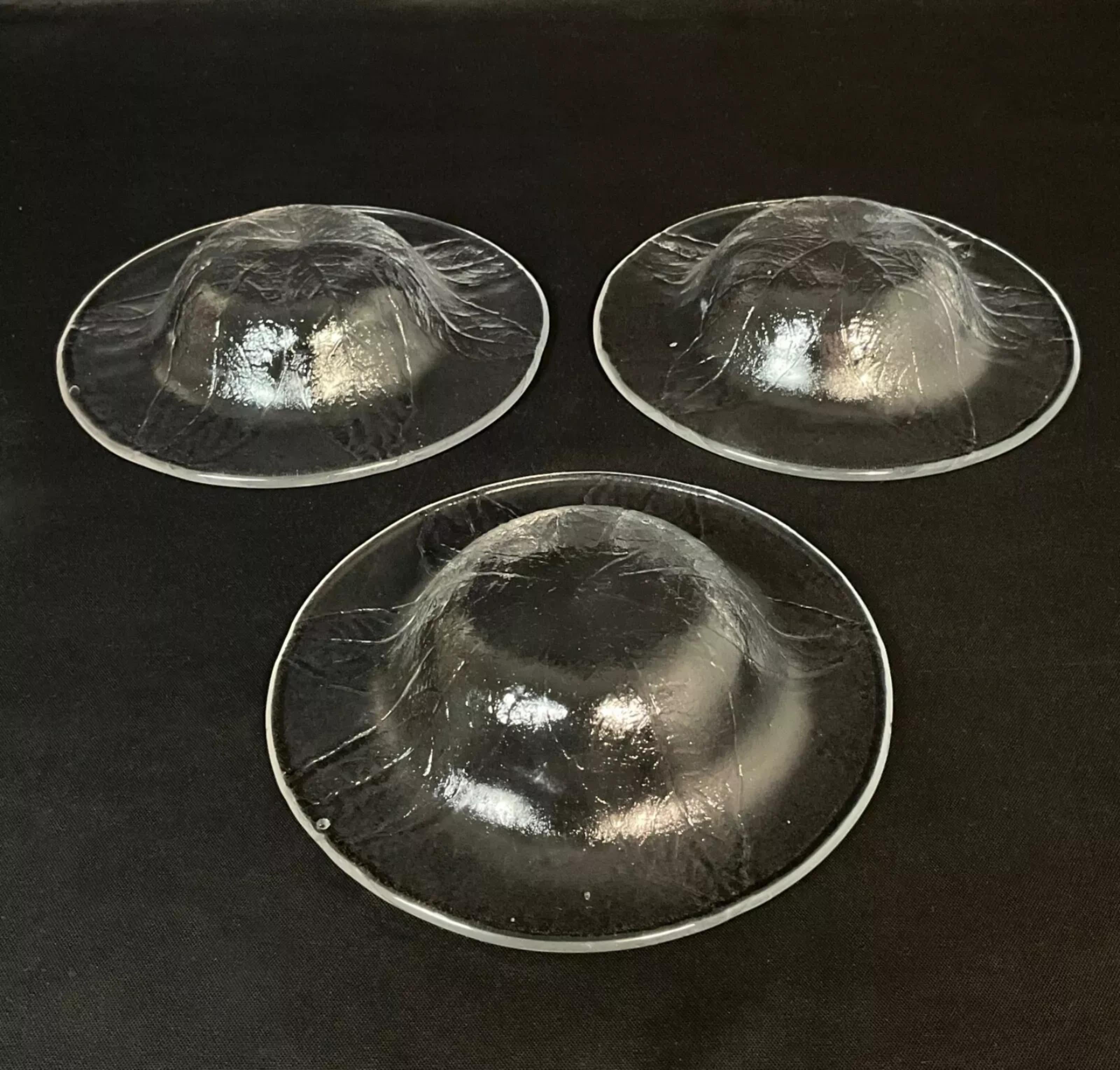 Français Vintage Set of 6 Crystal Dessert / Fruit Bowls with Leaf Etchings- 2Y619 en vente
