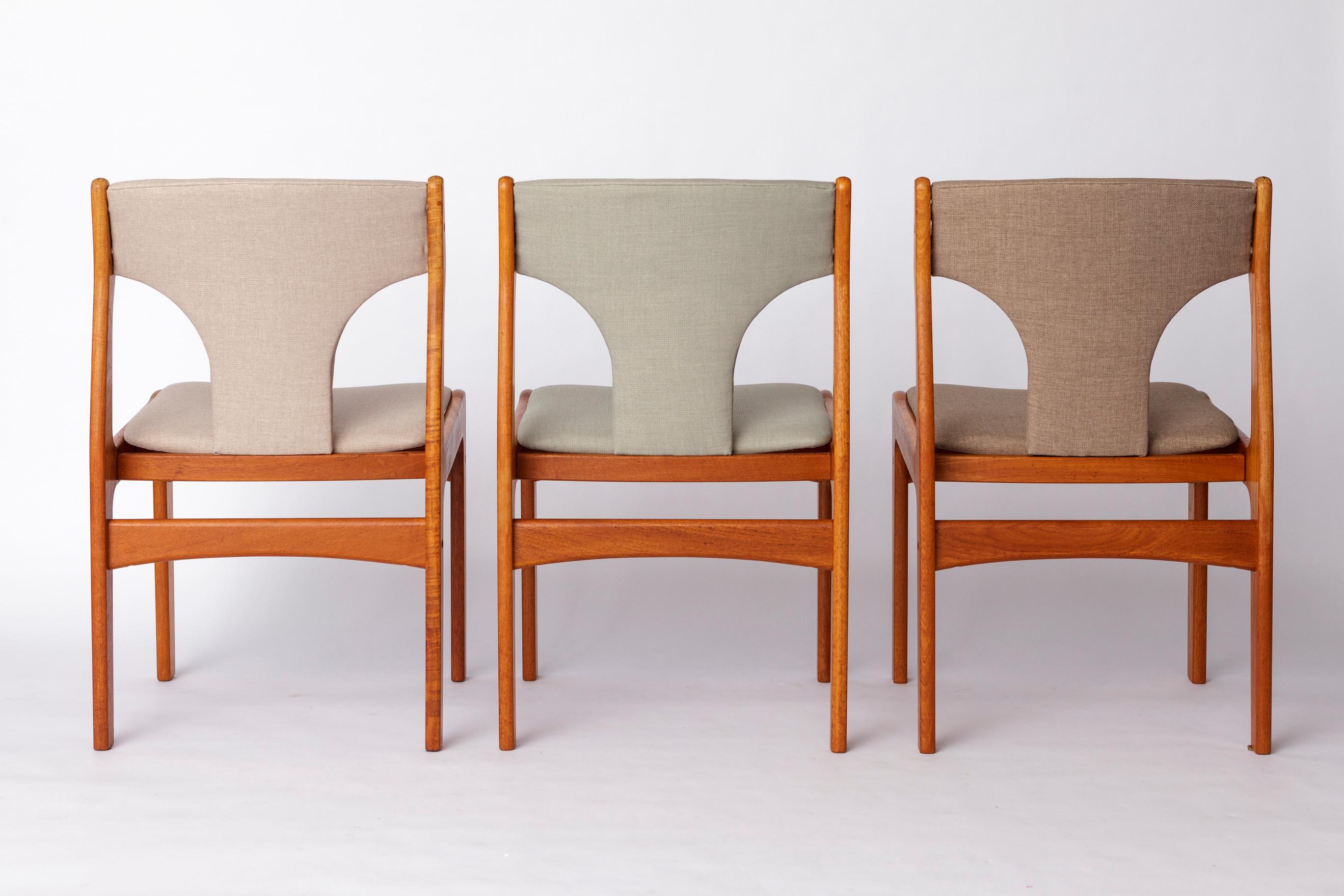 Lucidato Set di 6 sedie da pranzo in teak danese vintage - Erik Buch per Uldum  1960s in vendita