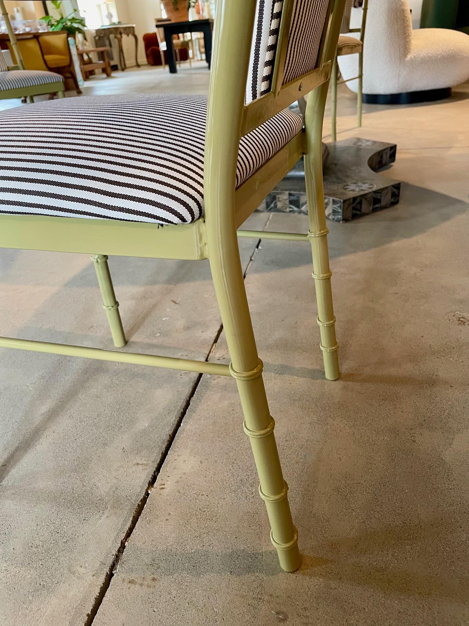 Mid Century set of 6 Powder-Coated Metal and Upholstered Dining Chairs. For Sale 3