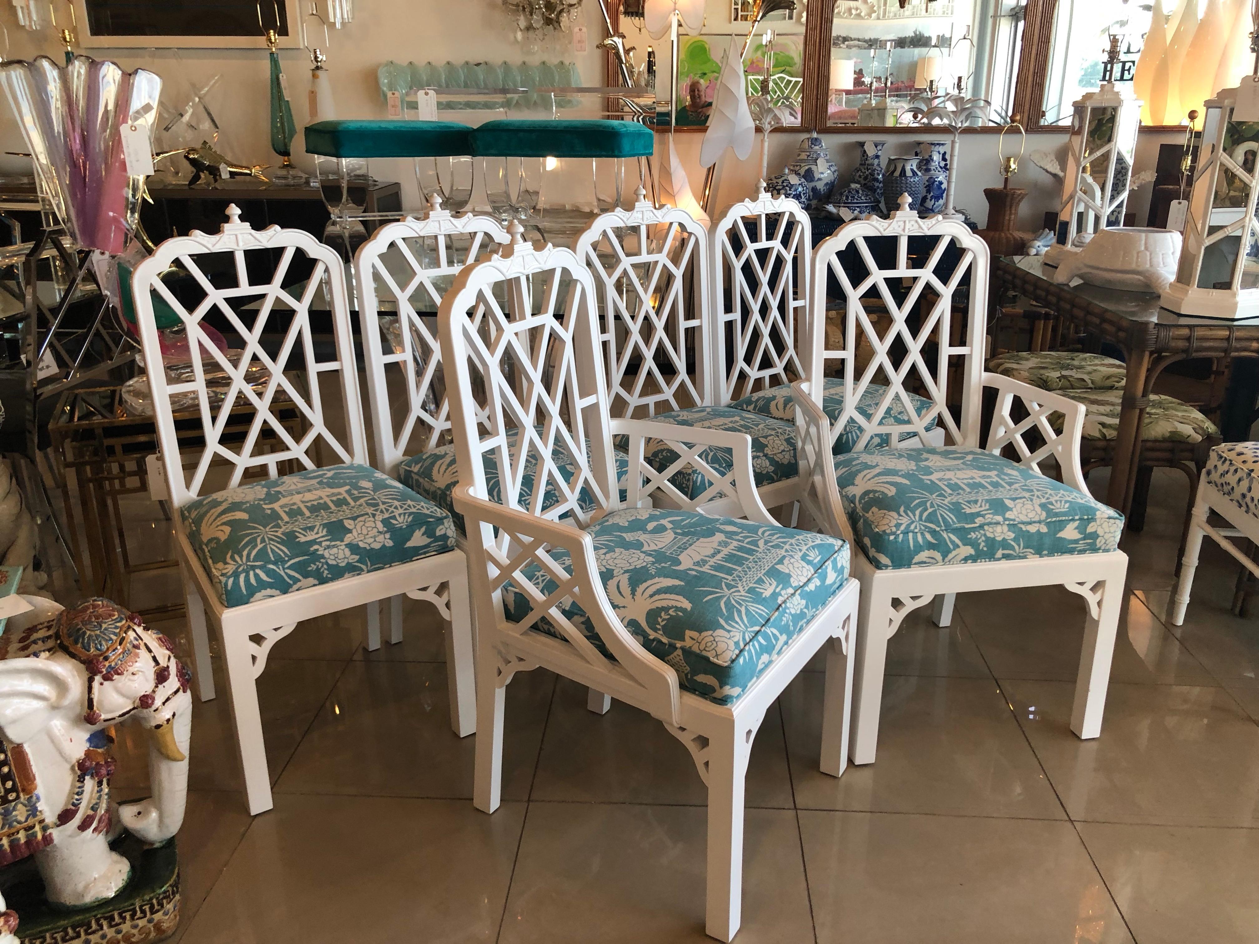Beautiful set of 6 vintage Chinese Chippendale chinoiserie Pagoda dining chairs. These have been newly professionally lacquered in a wide gloss. New upholstery and new foam as well. This set includes 2 arm chairs and 4 side chairs. Please see below