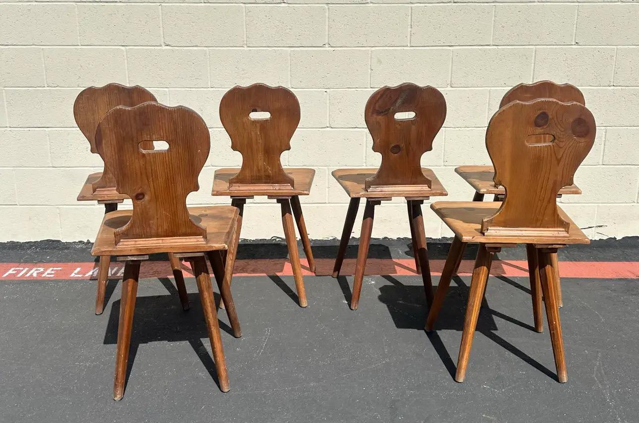 Vintage Set of 6 Swiss Handmade Farm House Carved Dining Chairs, Switzerland In Good Condition In North Hollywood, CA