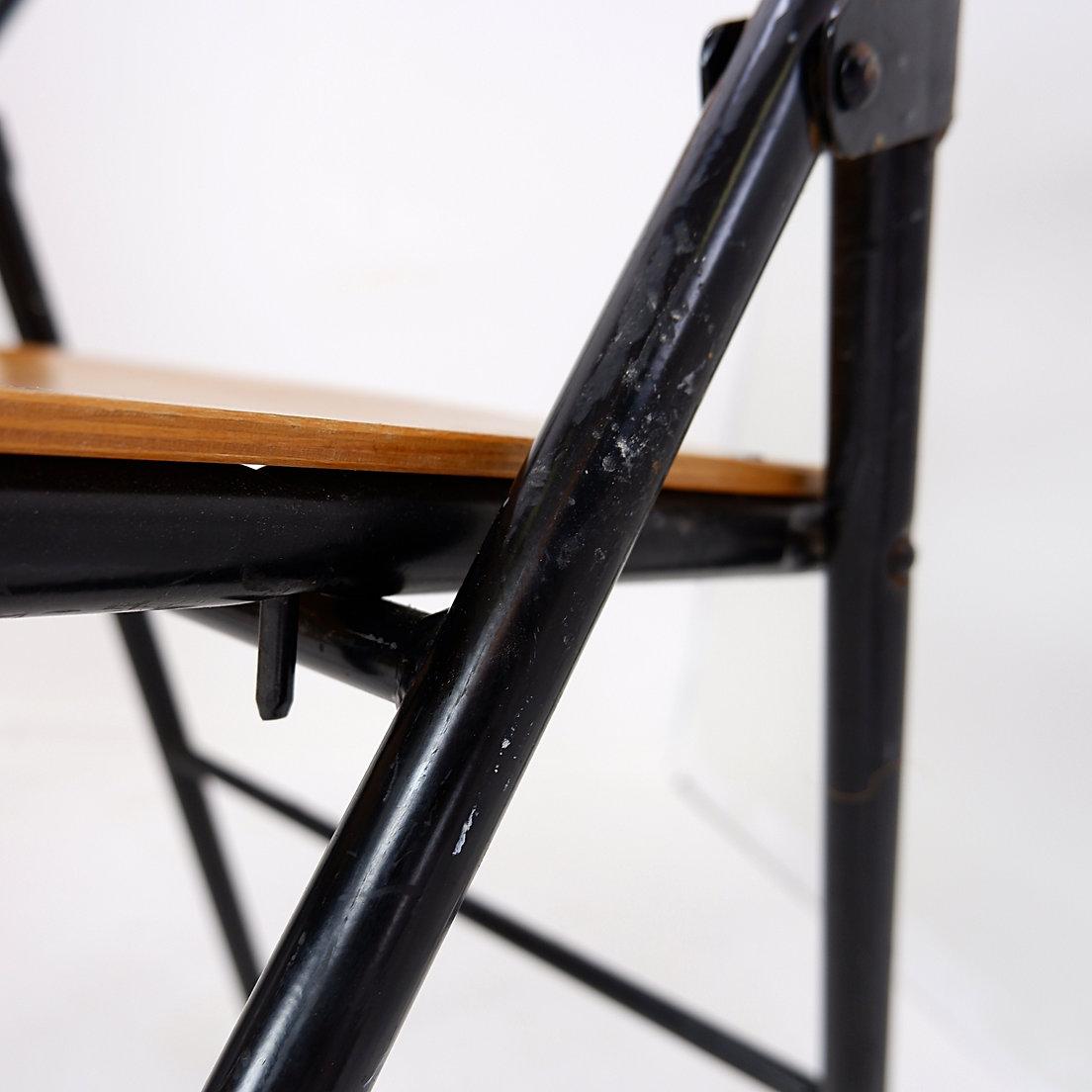 Vintage Set of 7 folding chair in metal and wood - 1960s For Sale 8