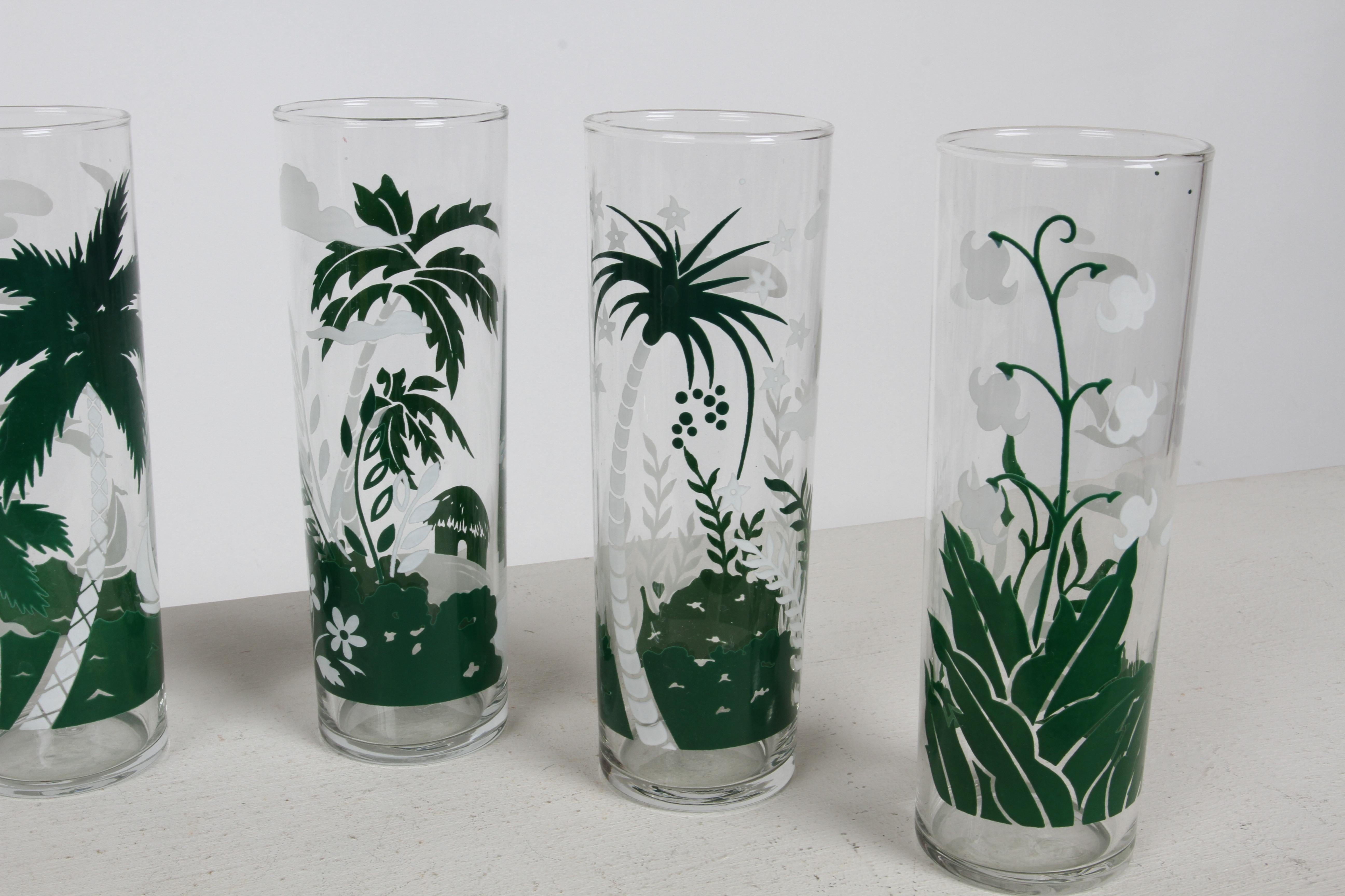Milieu du XXe siècle Ensemble vintage de 7 verres hauts Libbey Tom Collins sur le thème des îles tropicales et des palmiers en vente