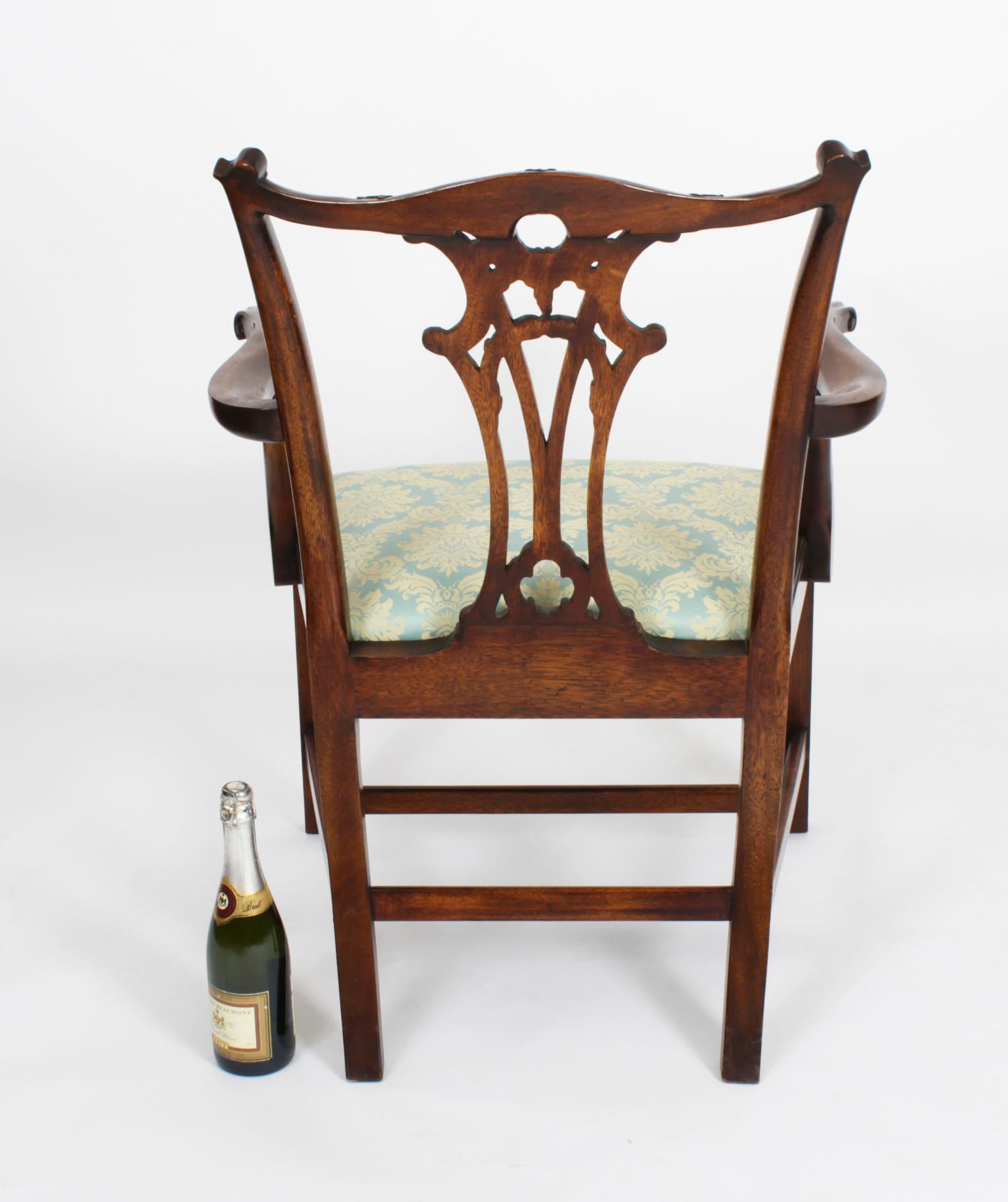 Ensemble vintage de 8 fauteuils néo- Chippendale 20ème siècle en vente 10