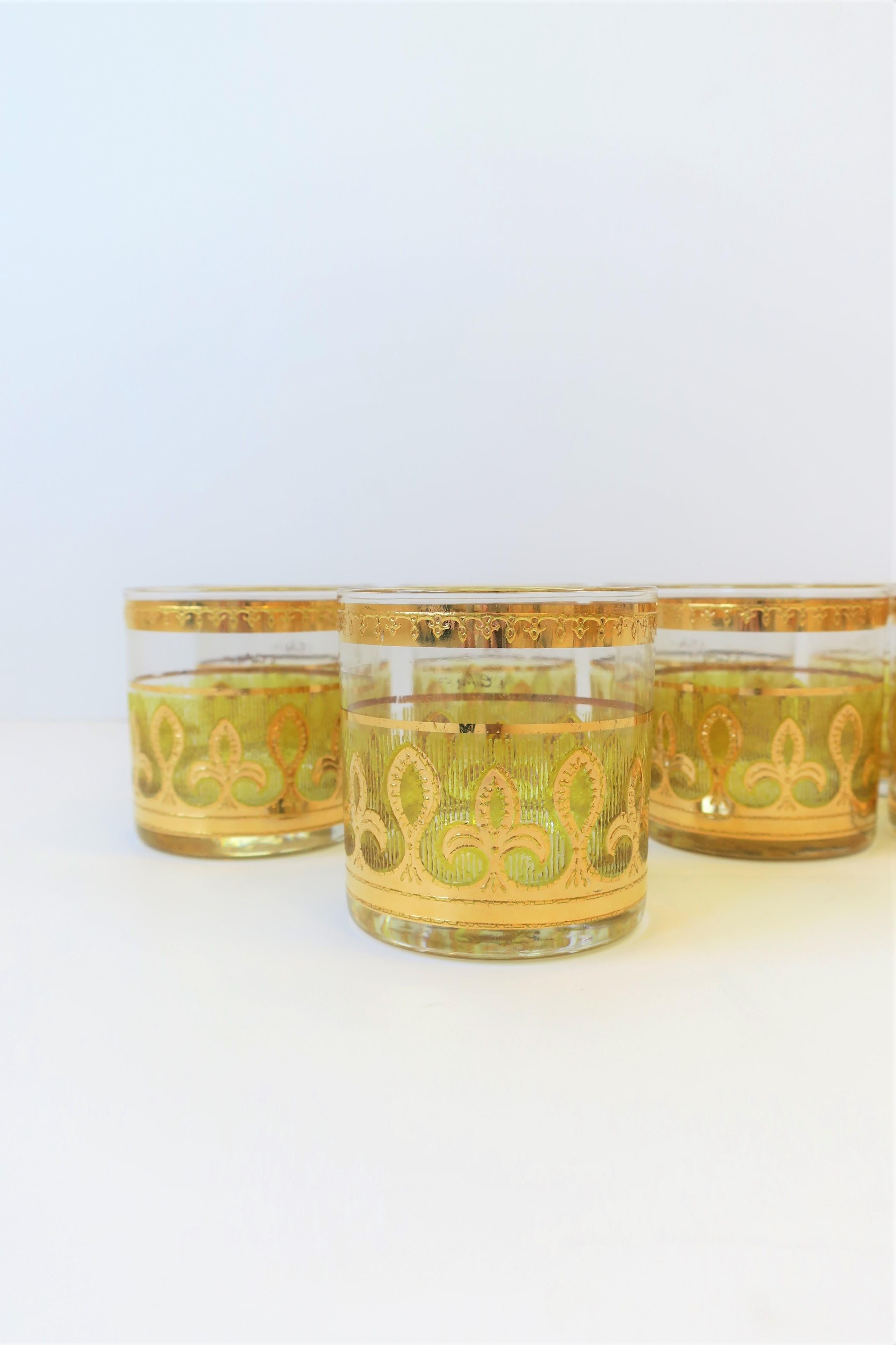 '60s Designer Set of Yellow and Gold Rocks' Cocktail Glasses 2