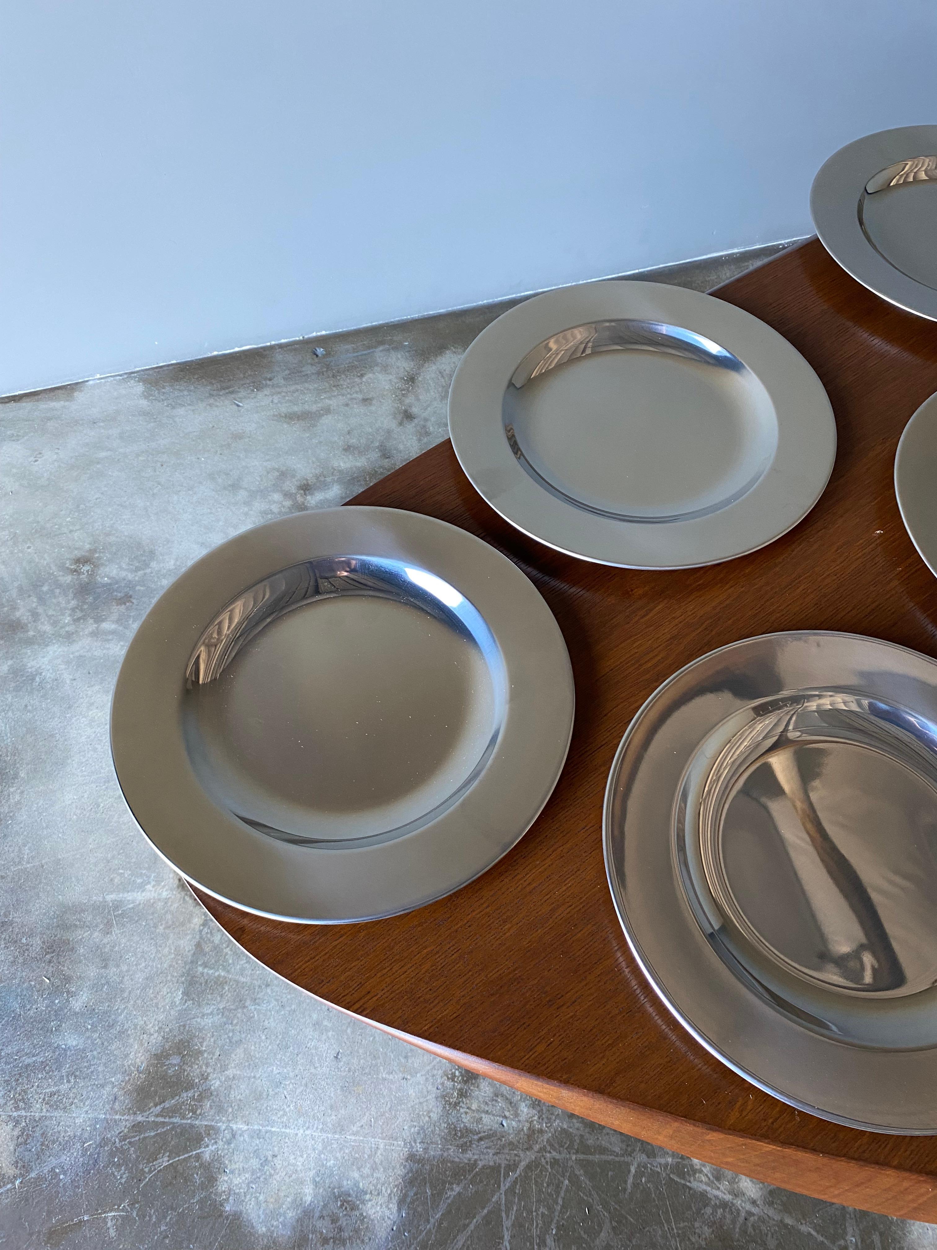 Vintage Set Of 8 Stainless Steel Chargers For Sale 1