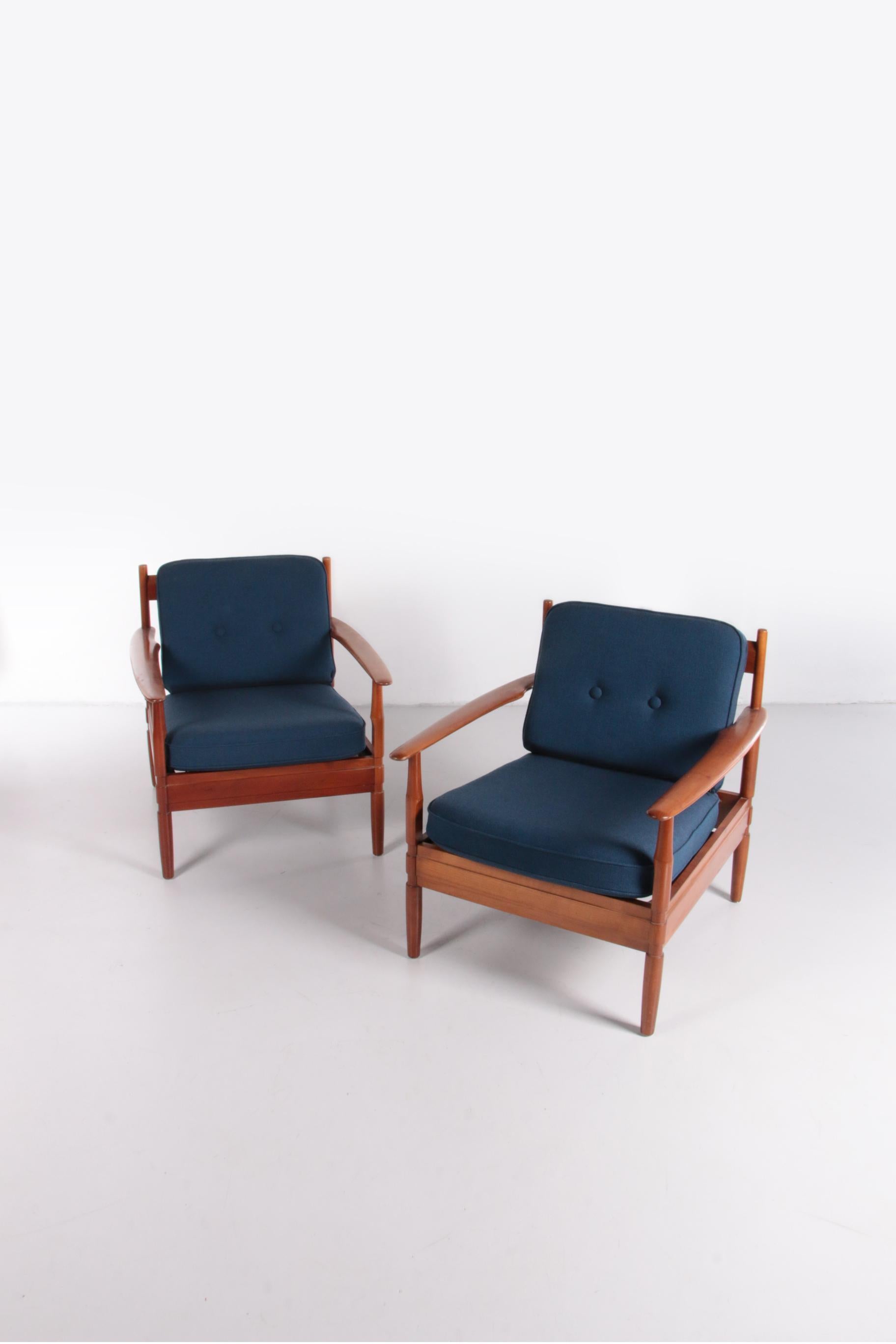Vintage set of armchairs Grete Jalk made by France and Son,1960 Denmark.

Beautiful vintage teak wooden model 118 armchairs.

The armchair was designed by the Danish designer Grete Jalk and produced by France and Son. The frame is made of solid