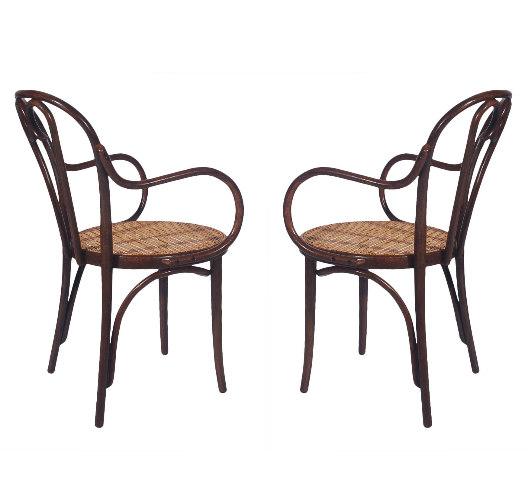 bentwood chair with cane seat