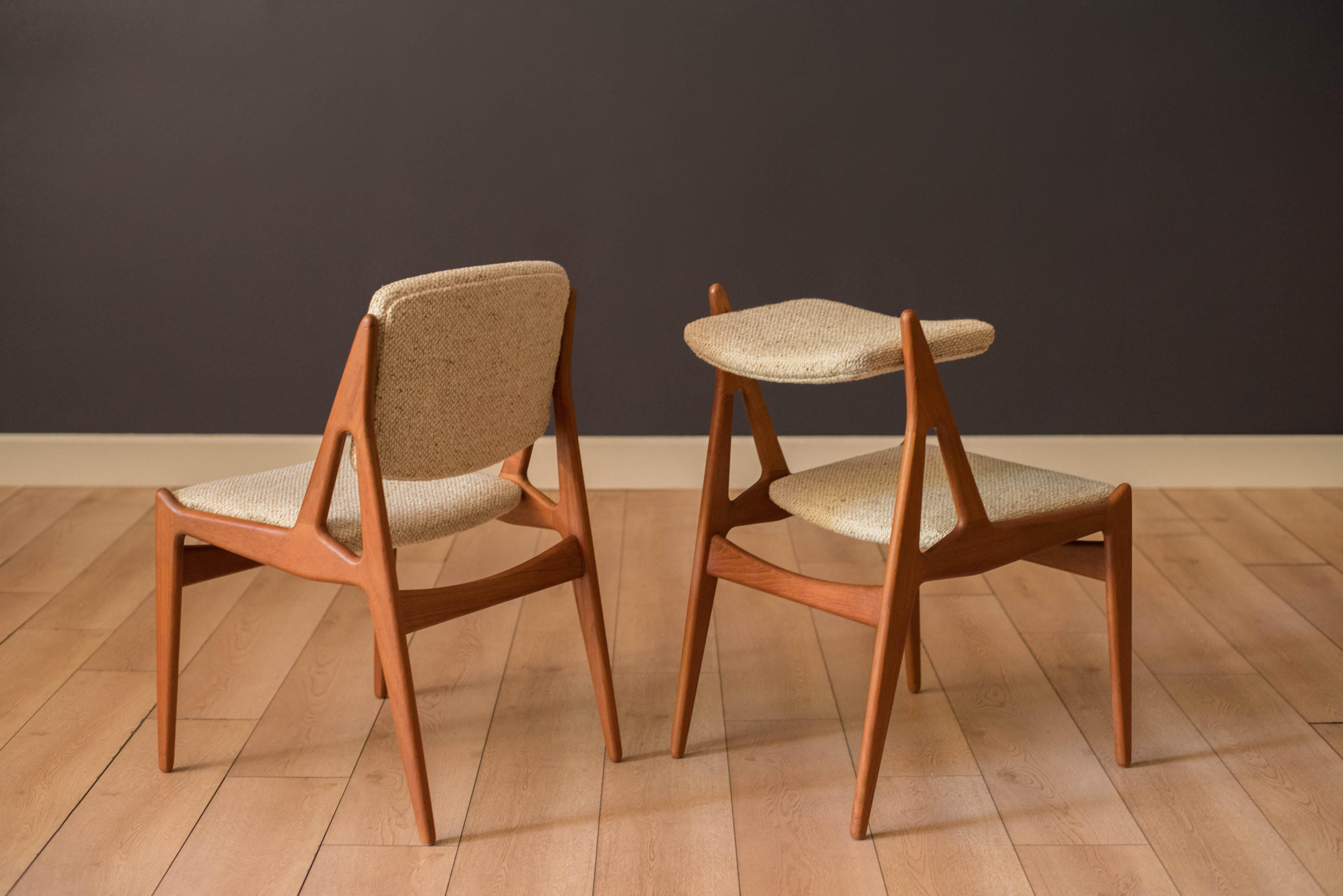 Vintage Set of Eight Danish Ella Teak Tilt Back Dining Chairs by Arne Vodder 6