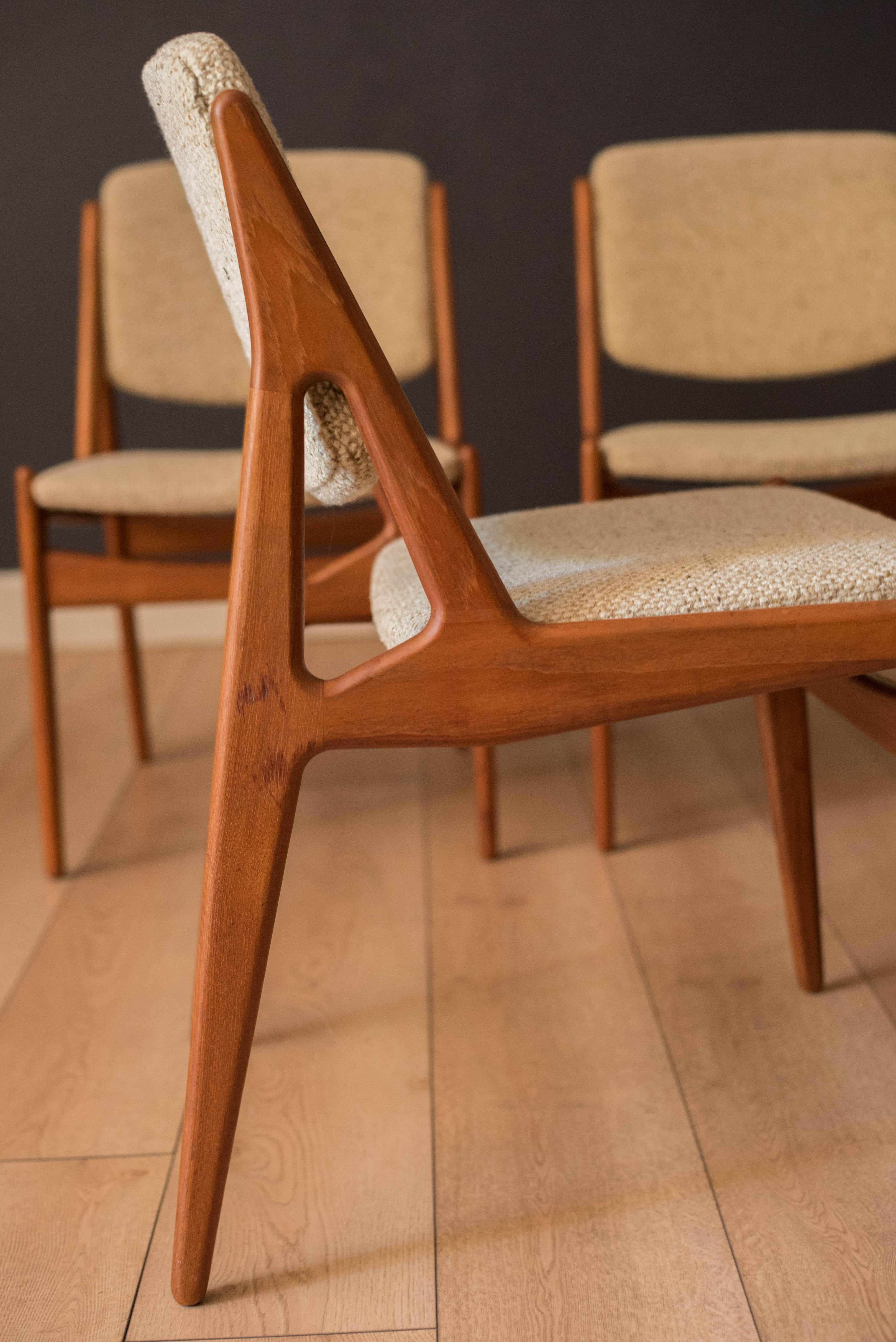 Vintage Set of Eight Danish Ella Teak Tilt Back Dining Chairs by Arne Vodder For Sale 13