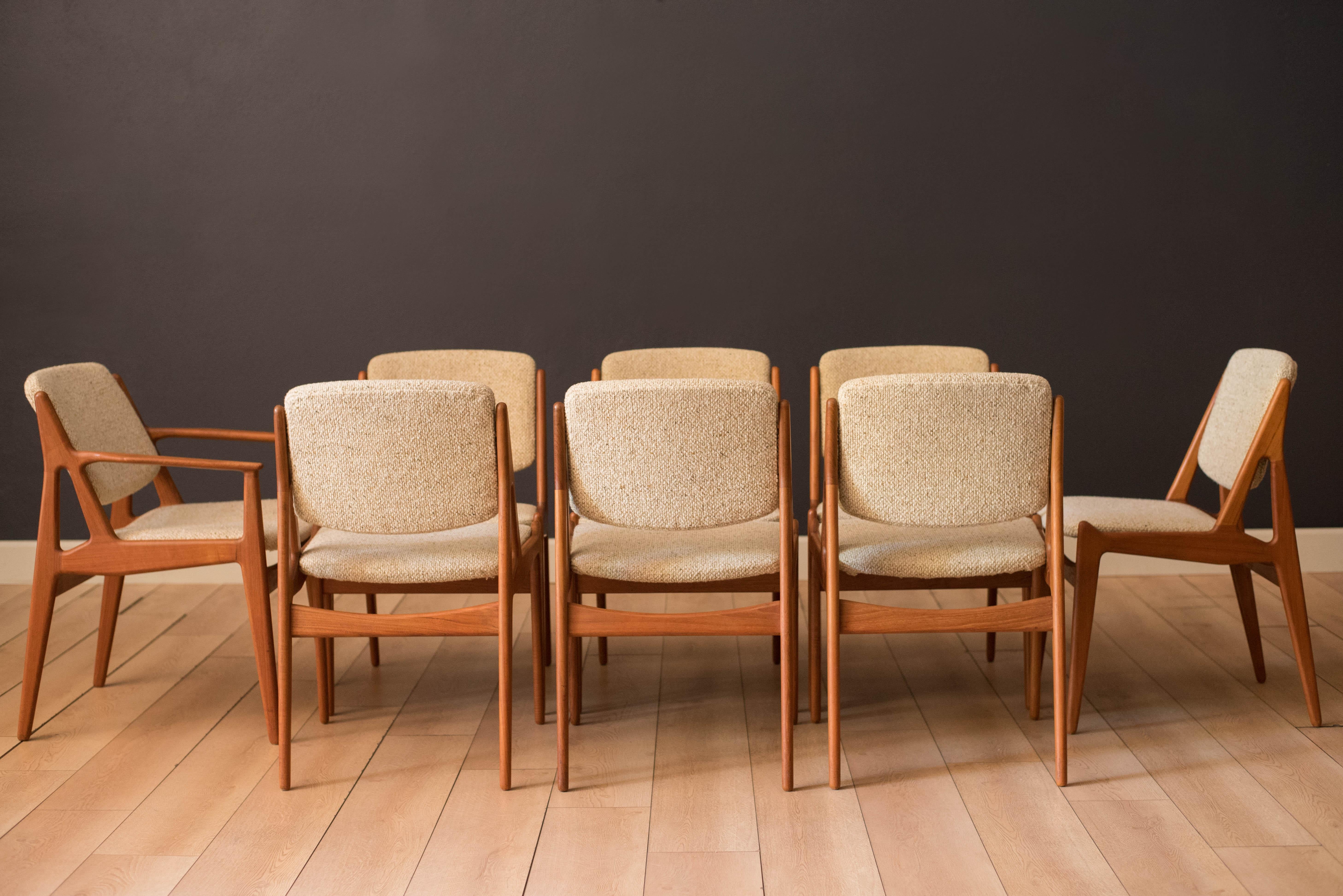 Scandinavian Modern Vintage Set of Eight Danish Ella Teak Tilt Back Dining Chairs by Arne Vodder