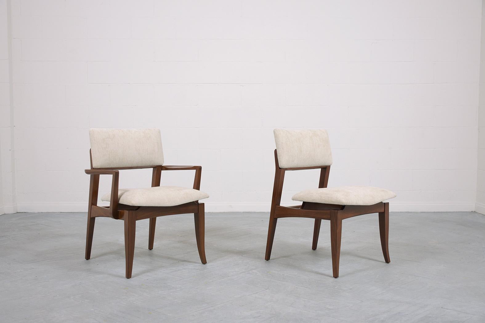 Mid-20th Century Vintage Set of Eight Mid-Century Modern Dining Chairs