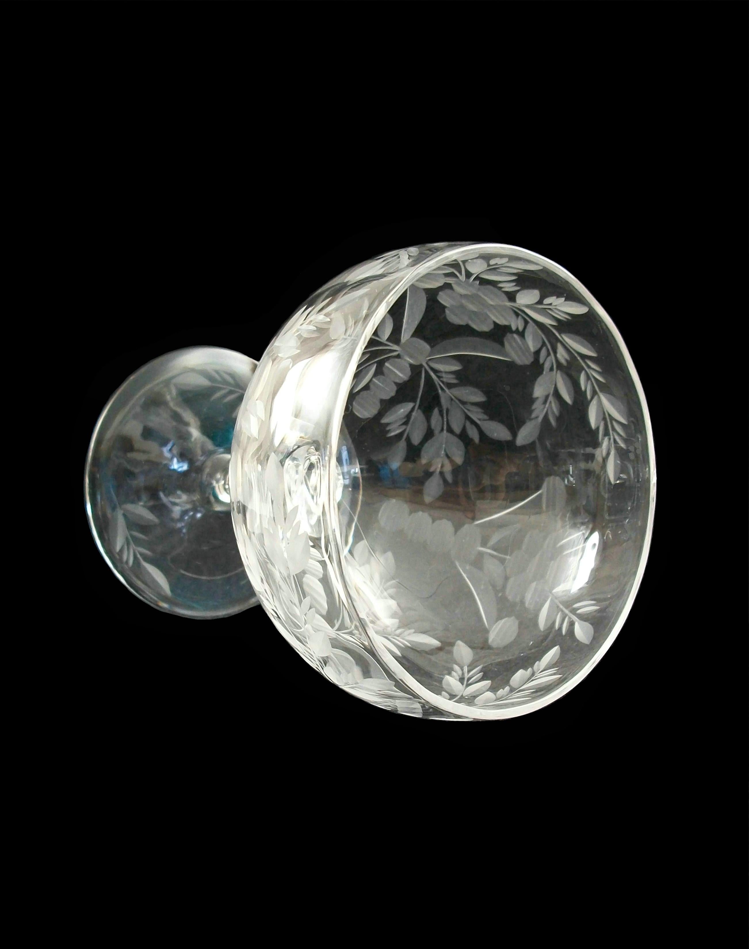 Hand-Carved Vintage Set of Eight Wheel Cut Crystal Champagne Coupes - Circa 1930's For Sale