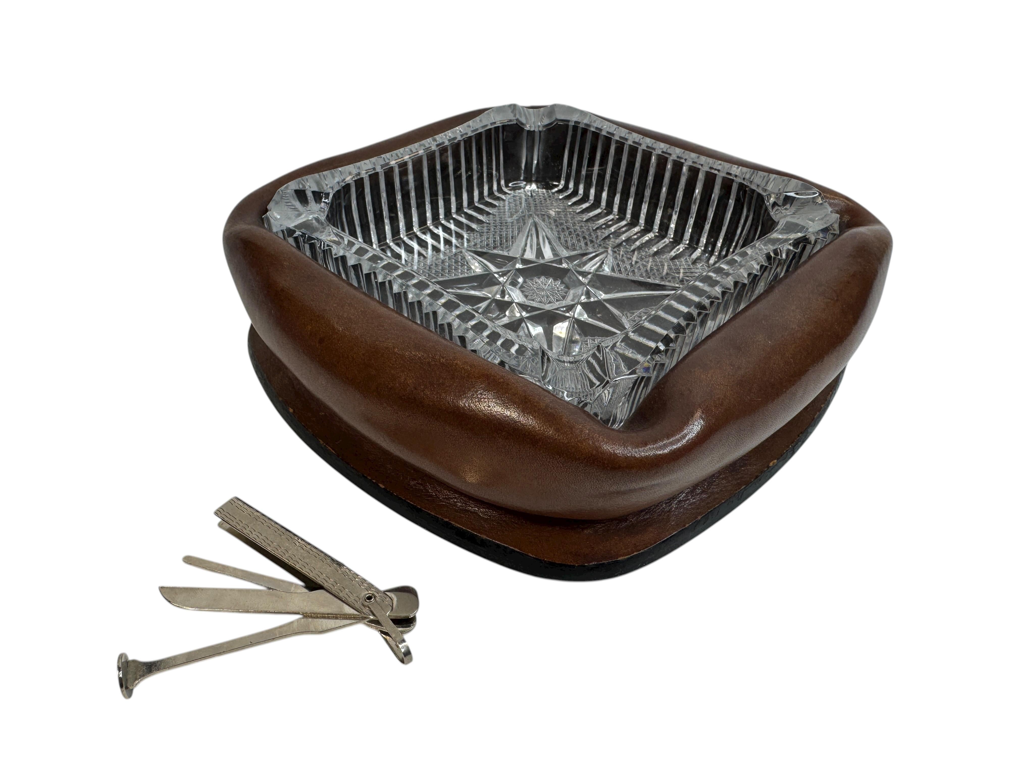 Vintage Set von Fife Leder Schreibtisch Zubehör, Mitte des 20. Jahrhunderts Italien 1950er Jahre im Angebot 5