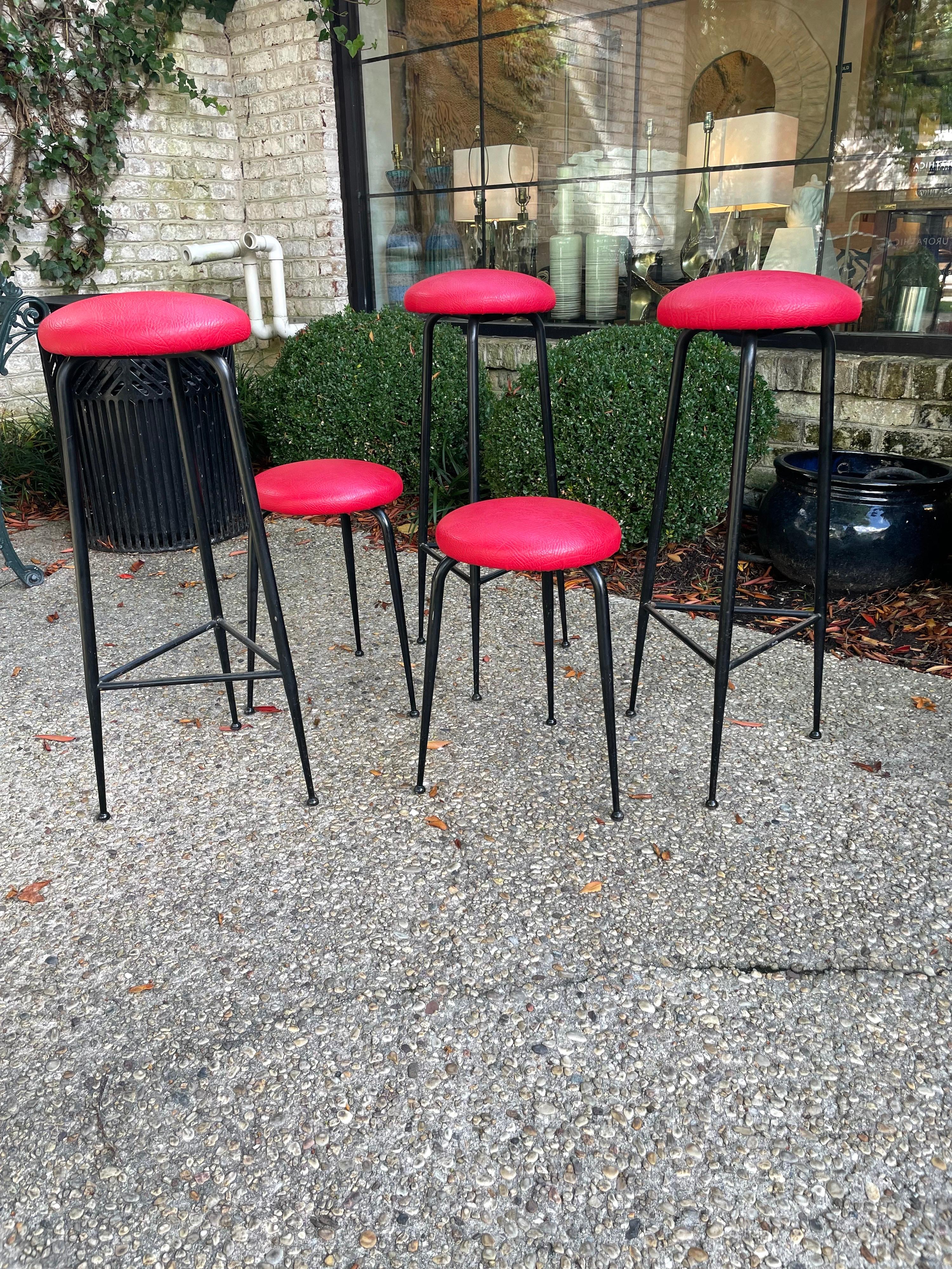 Vintage Set of Five '5' Italian Stools in the Ponti Style For Sale 2
