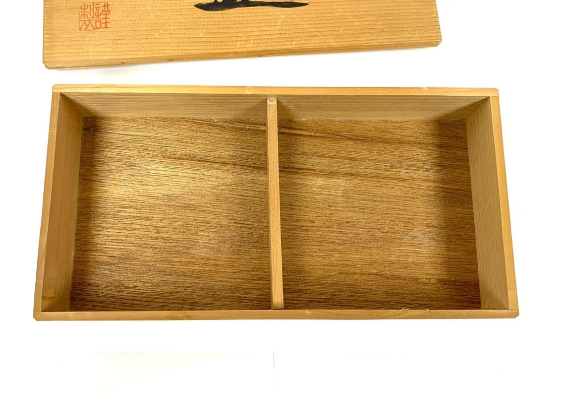 Vintage Set Of Five Japanese Canapé Plates With Forks In Calligraphic Wood Case For Sale 7