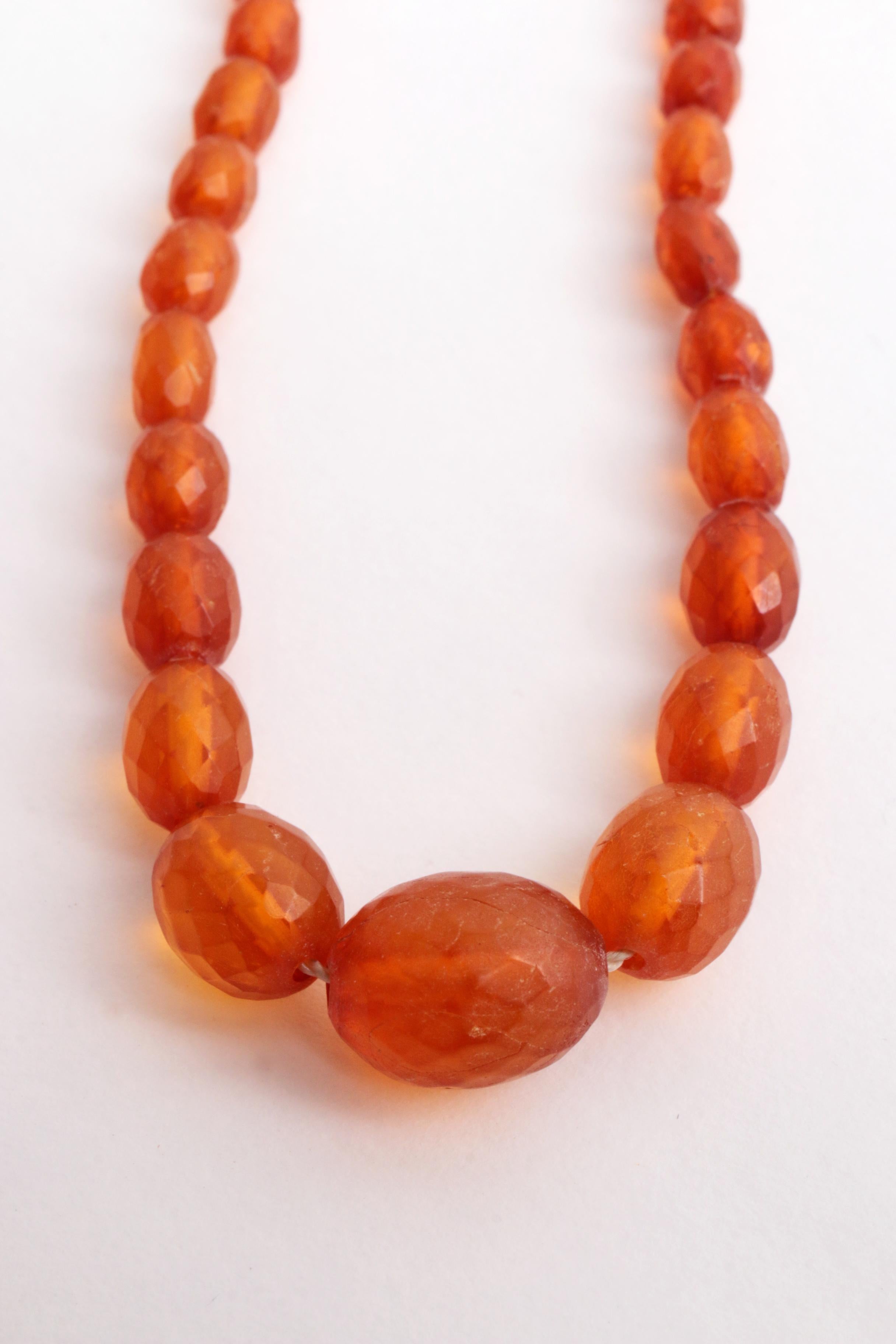 Vintage Set of Four Amber Necklaces, 1960s For Sale 12