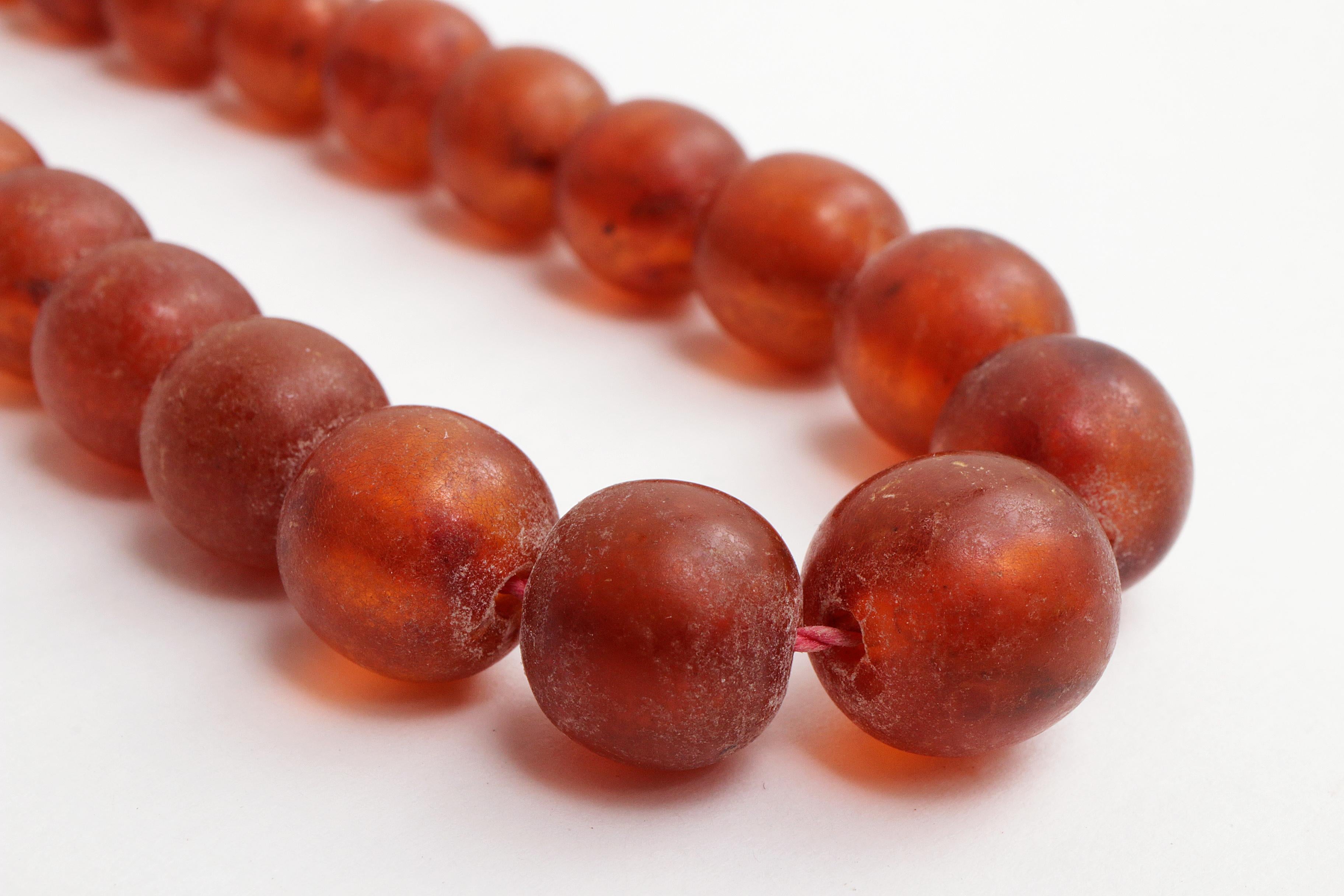 Vintage Set of Four Amber Necklaces, 1960s In Good Condition For Sale In Oostrum-Venray, NL