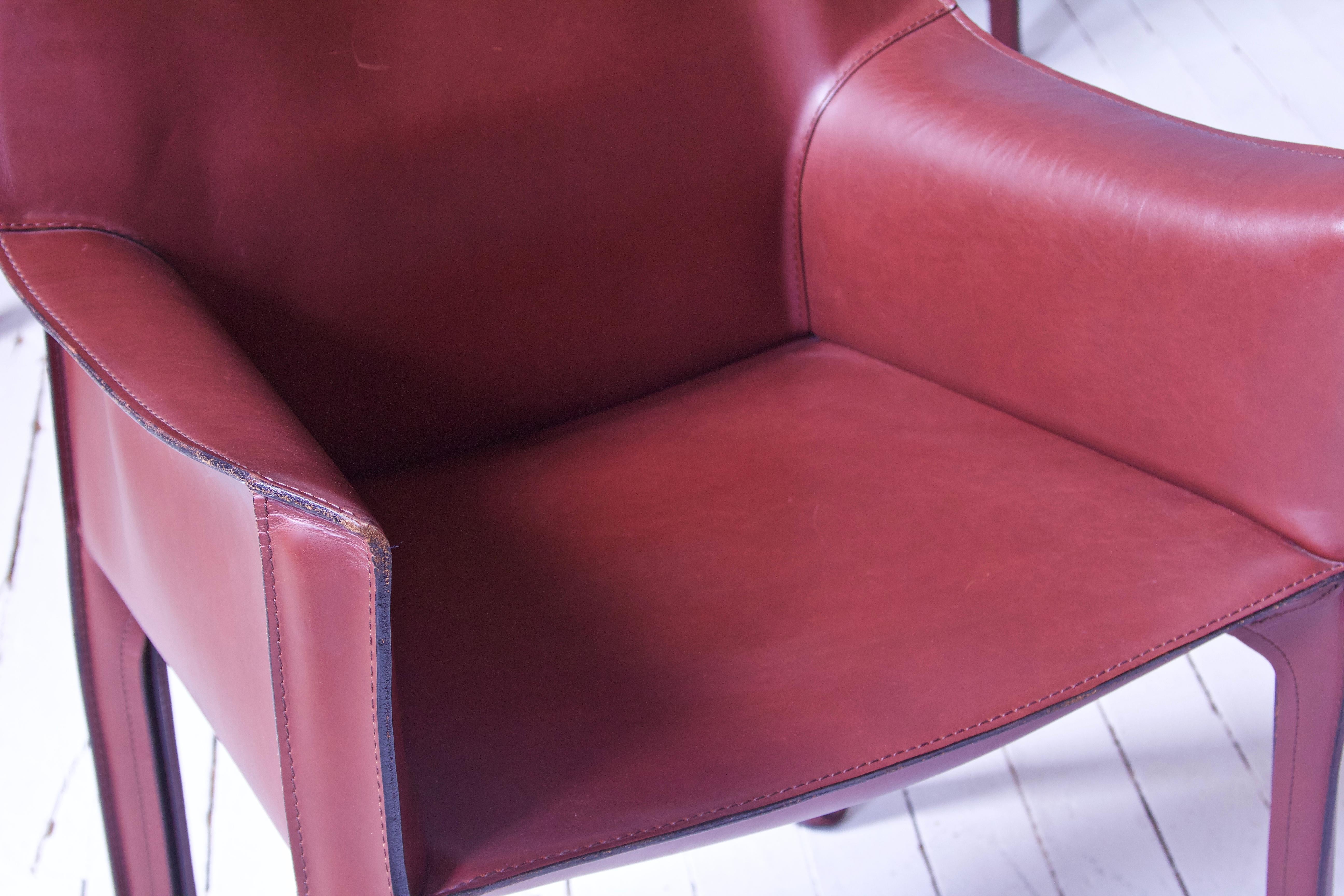 Vintage Set of Four Bellini Cab 413 Armchairs in Burgundy Leather, Italy, 1980's 1