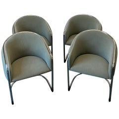 Ensemble vintage de quatre chaises tonneau chromées par Anton Lorenz pour Thonet:: circa 1970
