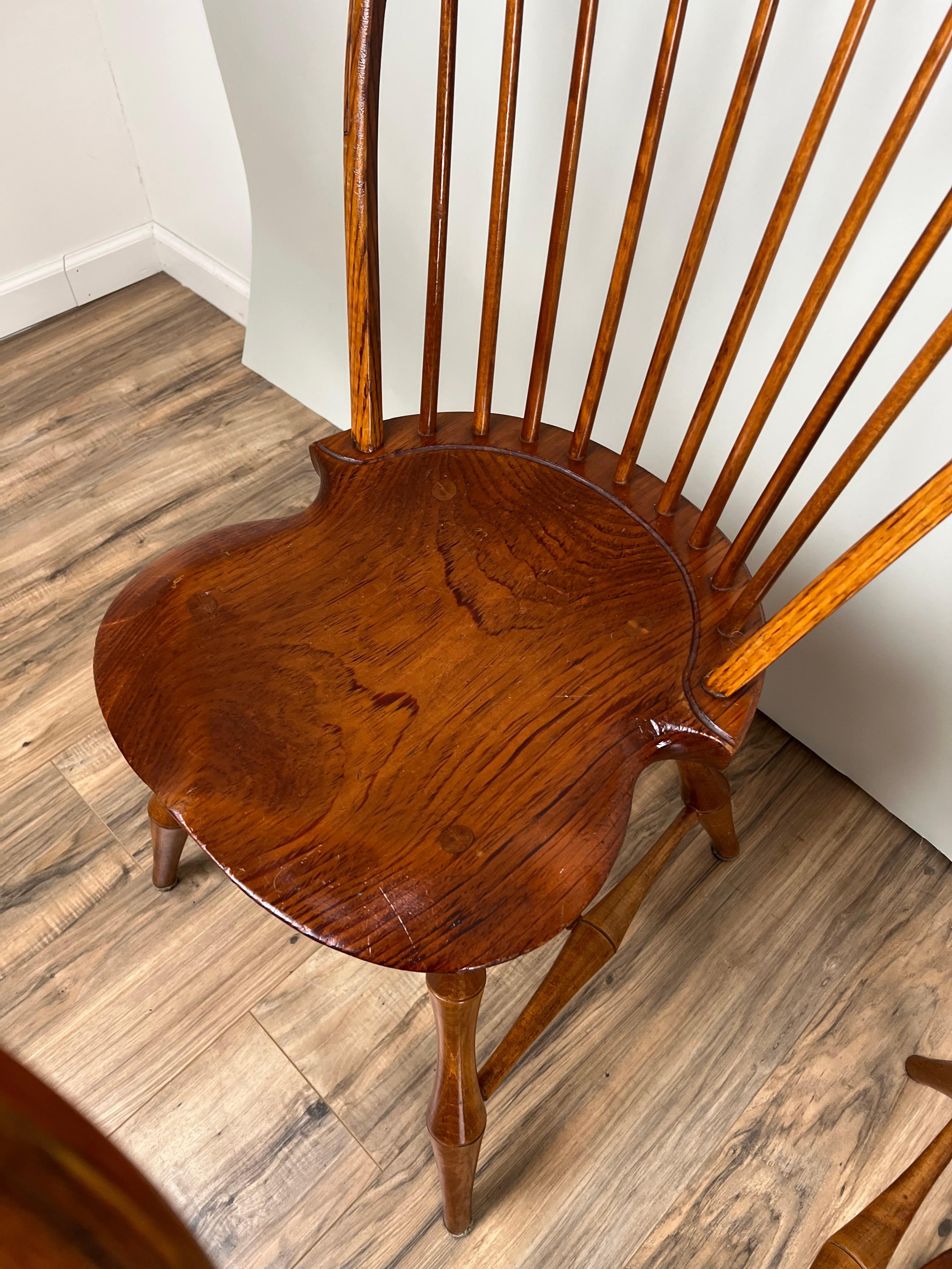 Vintage Set of Four D.R. Chaises Windsor à dossier arrondi Dimes (Bambou) en vente 1