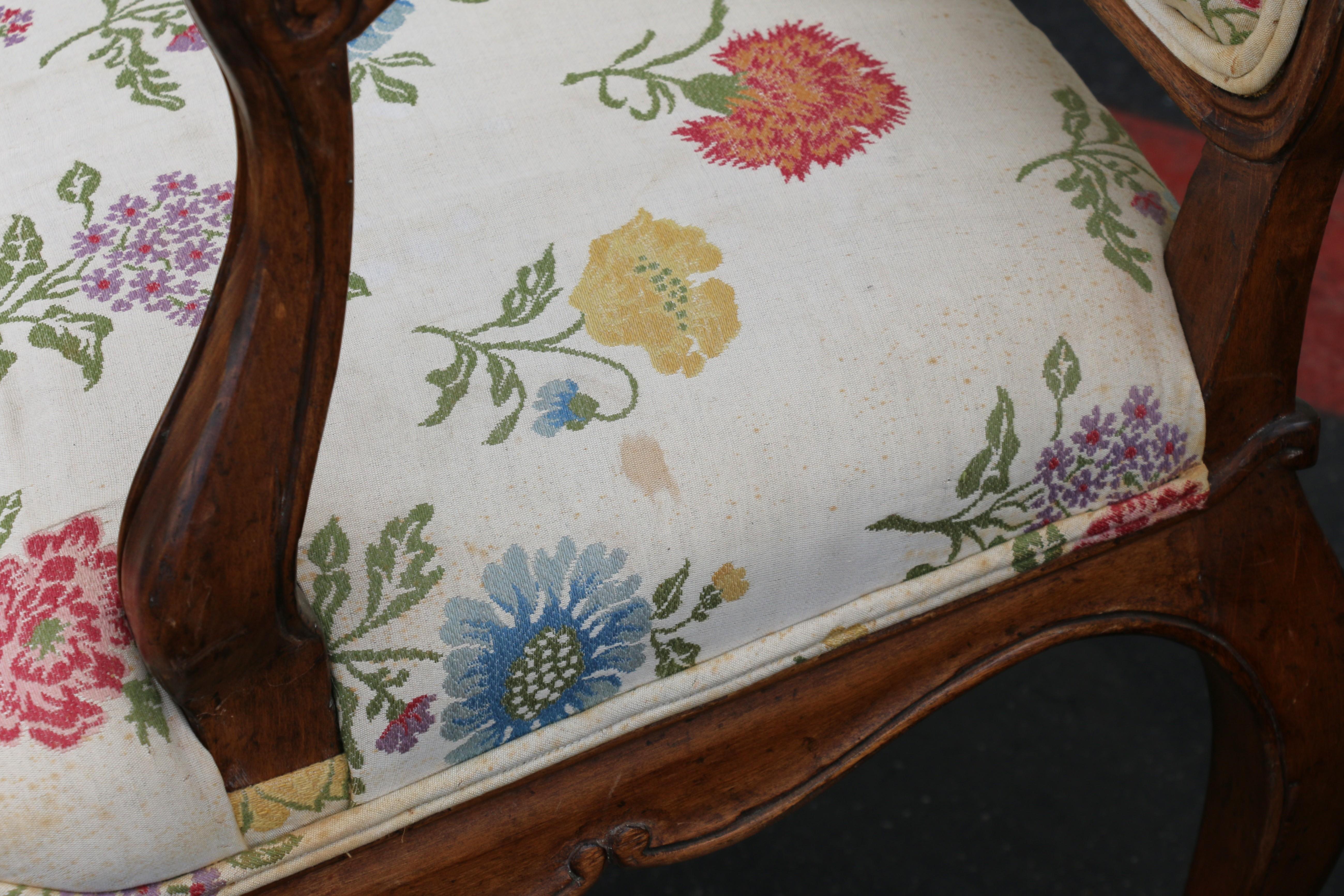 Conjunto Vintage de Cuatro Sillones de Comedor Estilo Luis XV Provincial Francés en venta 7