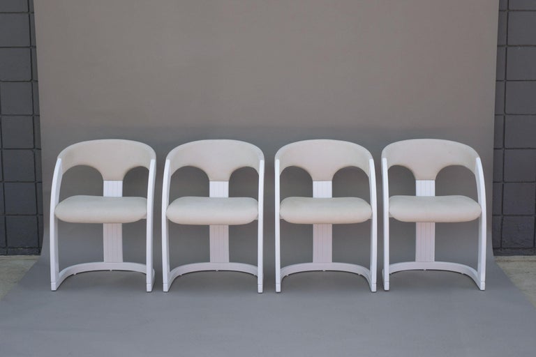 Modern Vintage Set of Four Italian Dining Chairs For Sale
