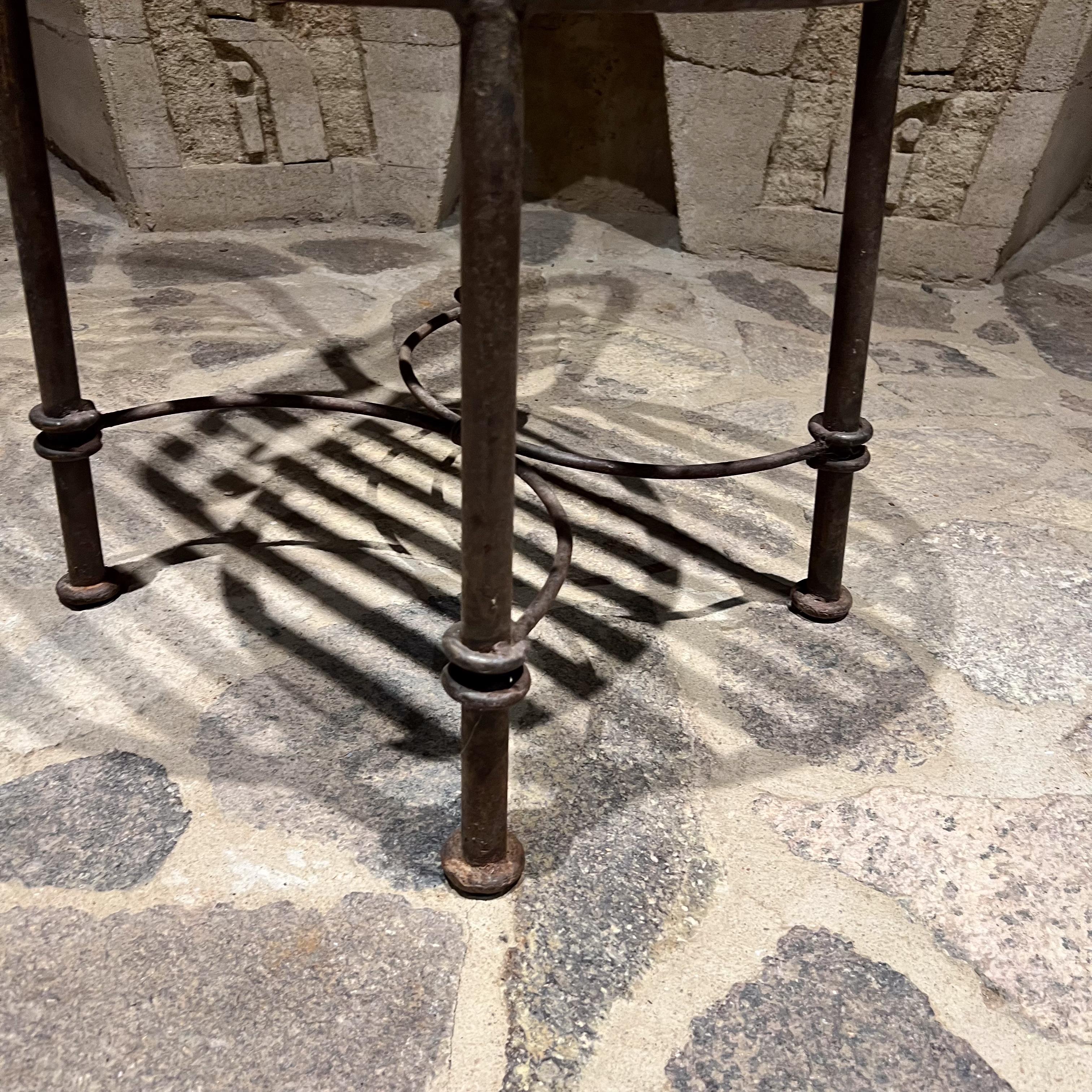 Set di quattro sedie rustiche in ferro per cavalli Vintage By in vendita 7