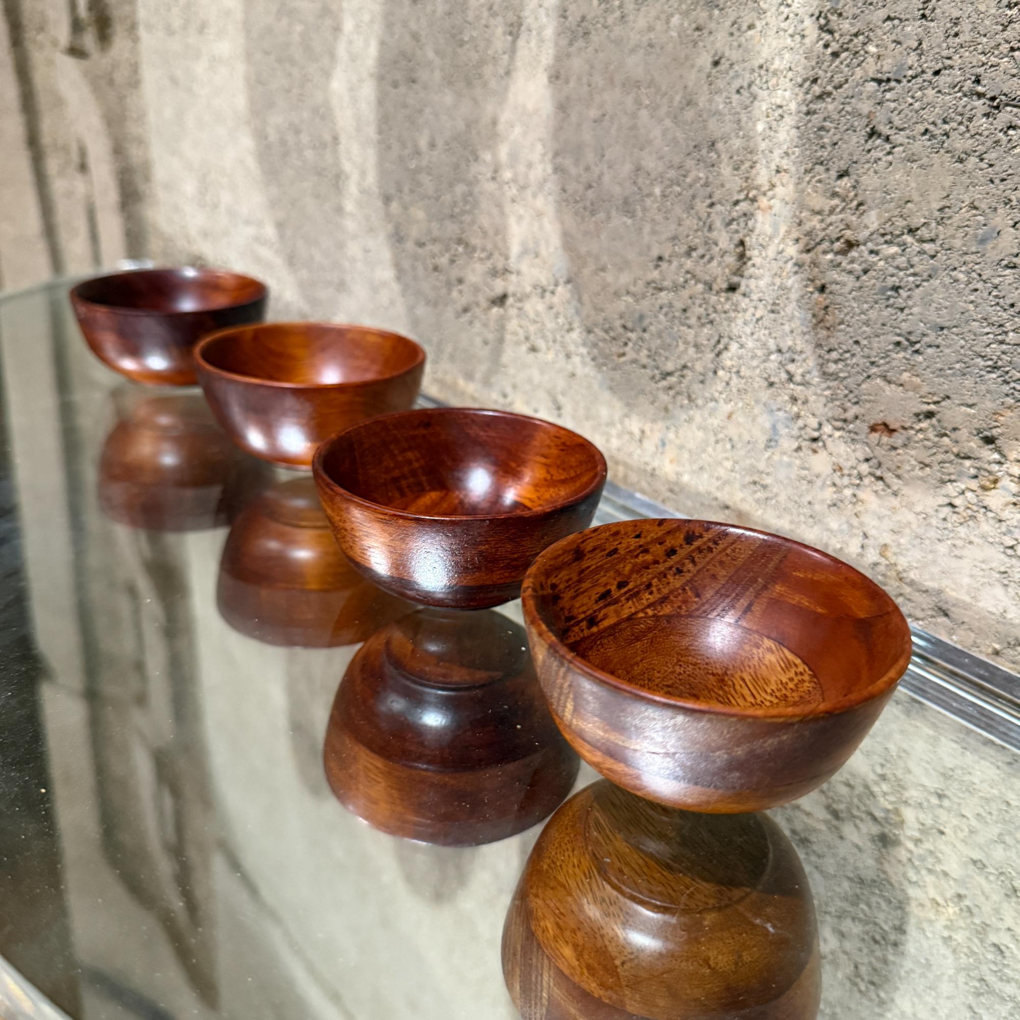 Late 20th Century Vintage Set of Four Turned Mini Wood Bowls For Sale