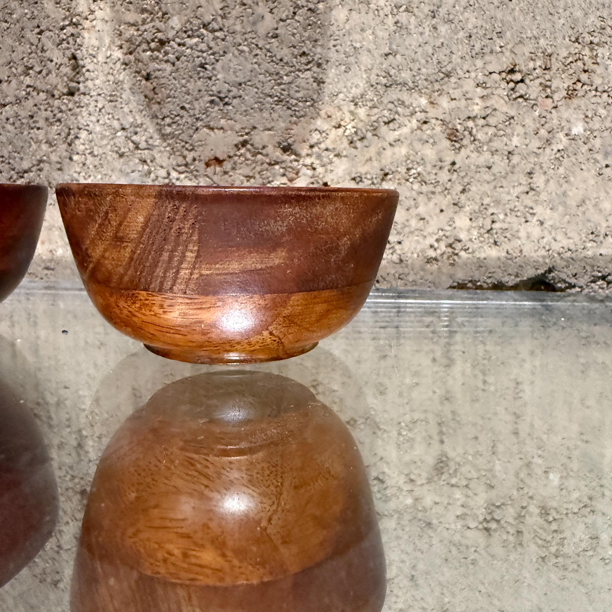 Vintage Set of Four Turned Mini Wood Bowls For Sale 1