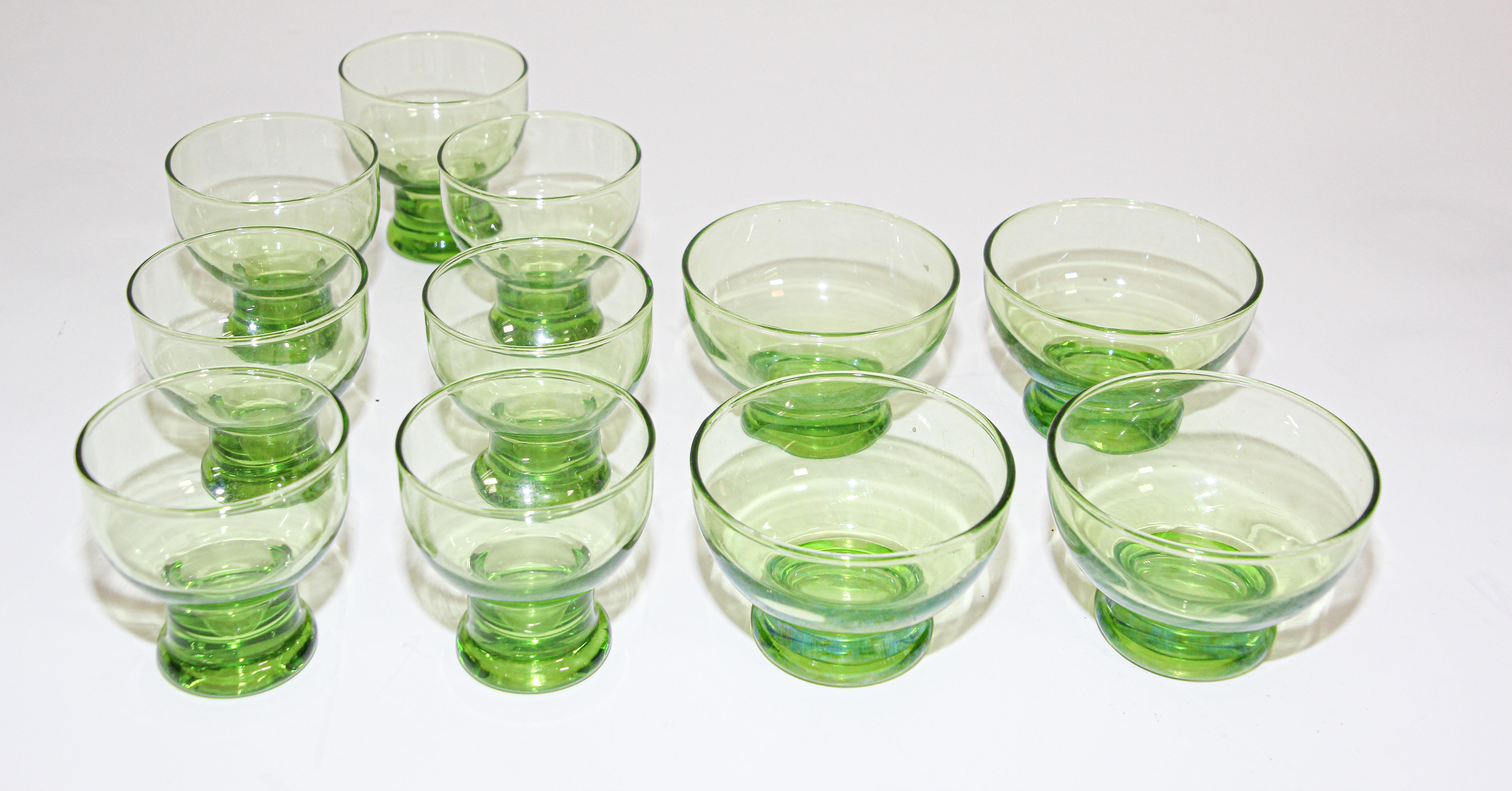 Mid-Century Modern Vintage Set of Green Cocktail Glasses in Brass Cart, 1960s