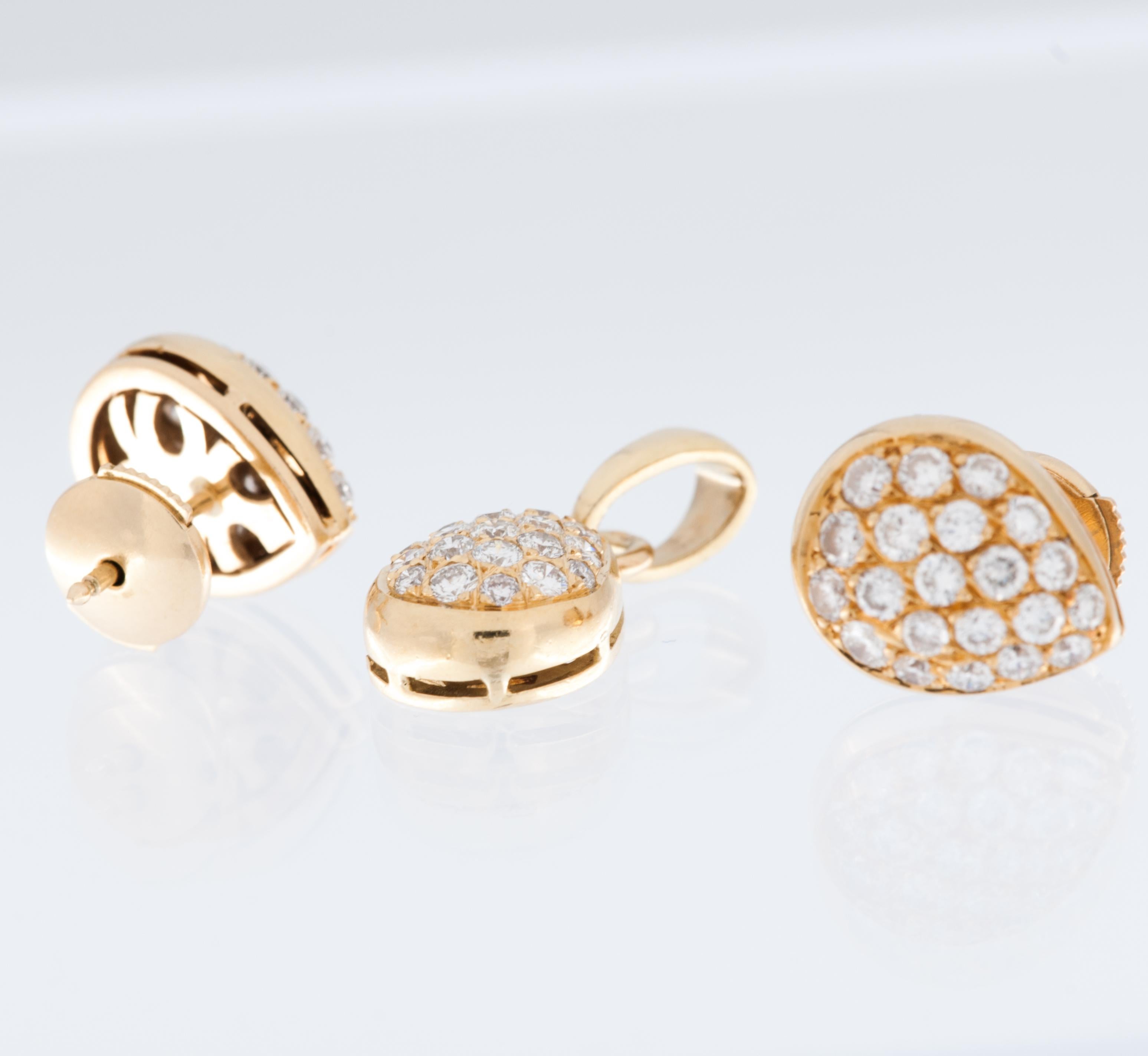 Taille brillant Ensemble vintage de bijoux en or jaune 18 carats et diamants en vente