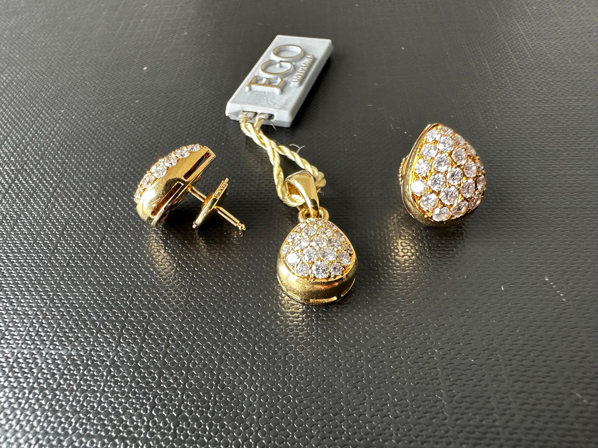 Ensemble vintage de bijoux en or jaune 18 carats et diamants Pour femmes en vente