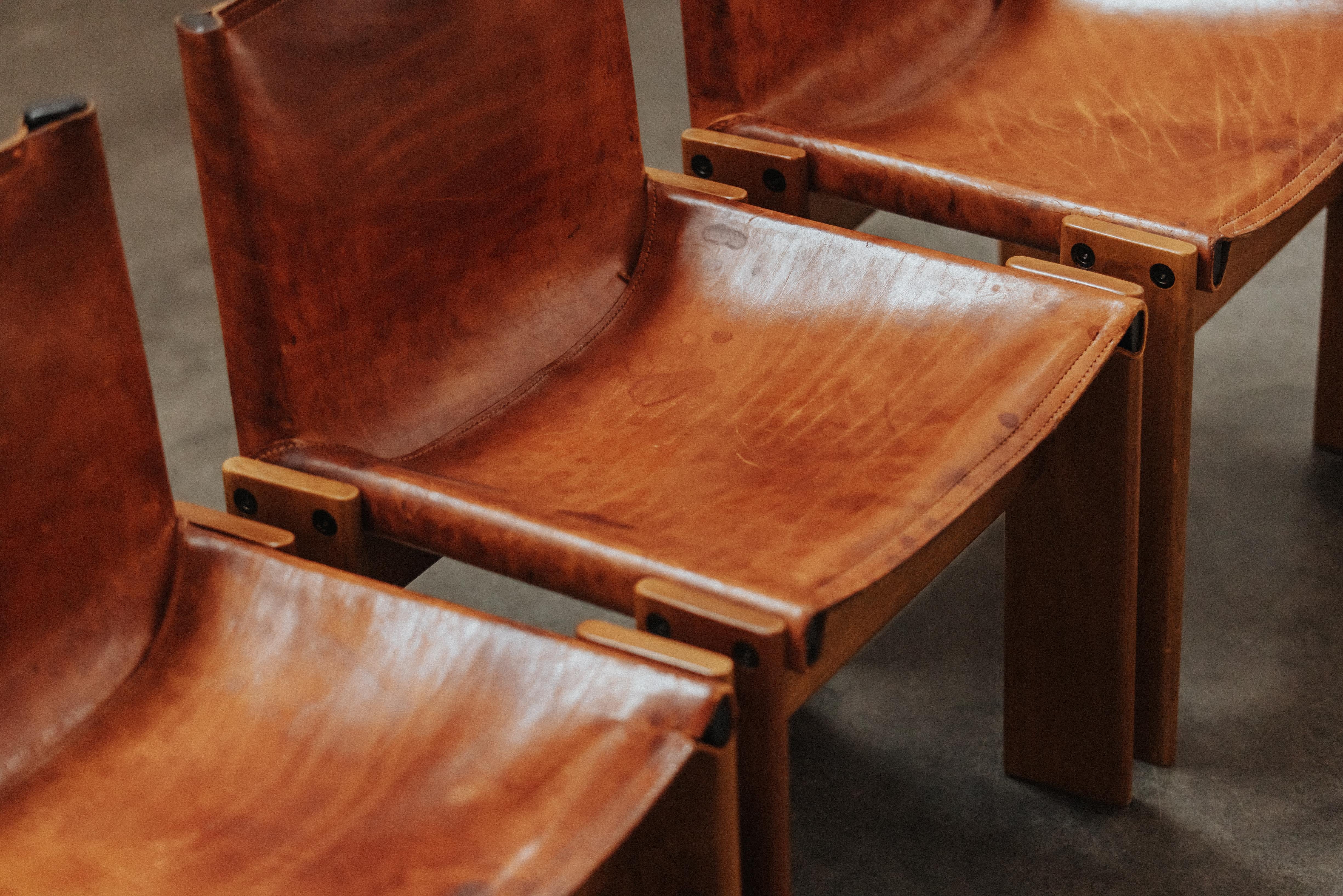 Vintage Set Of Monk Dining Chairs by Afra & Tobia Scarpa for Molteni, 1970s In Good Condition In Nashville, TN
