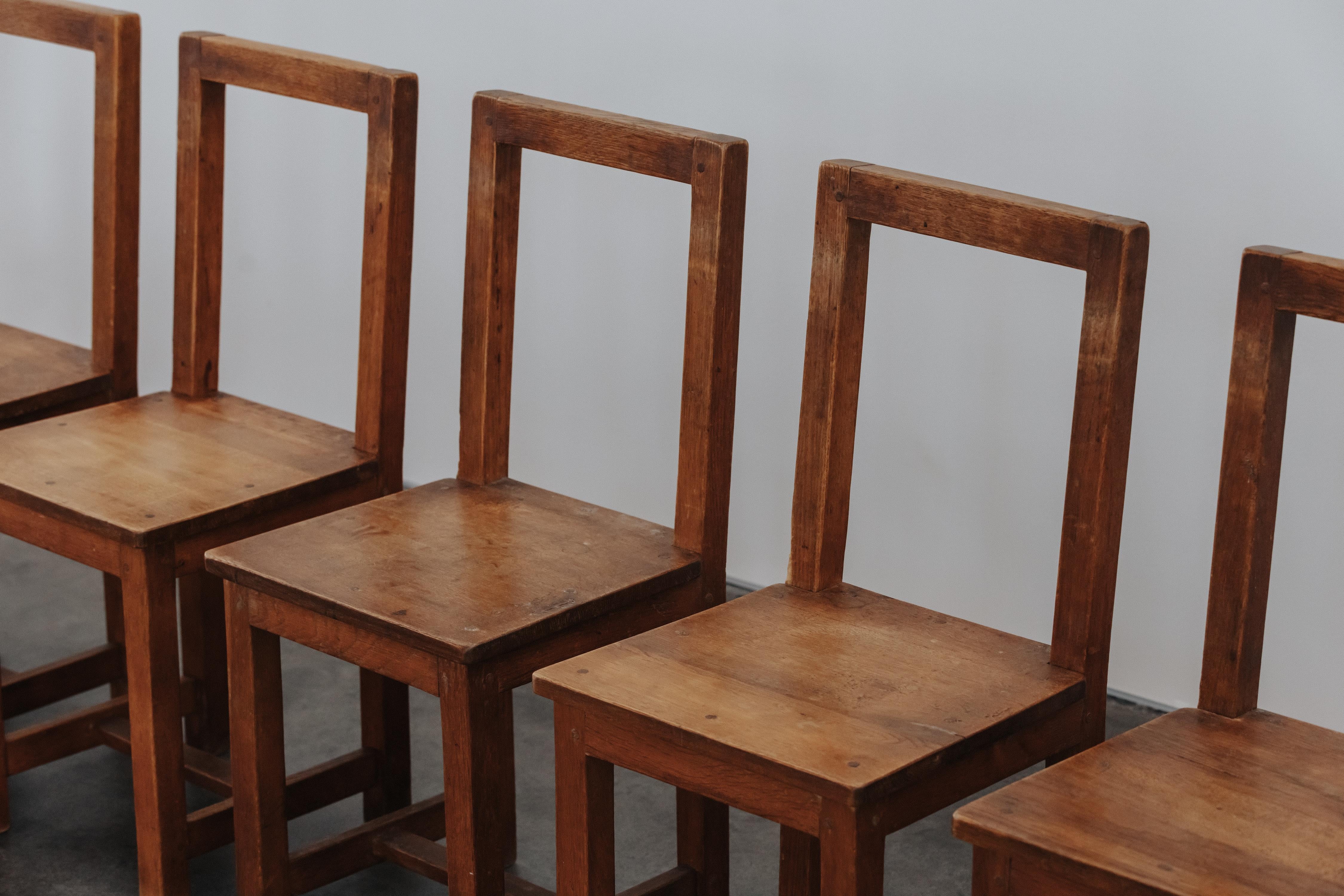 Vintage Set Of Oak Dining Chairs From France, Circa 1960 In Good Condition For Sale In Nashville, TN
