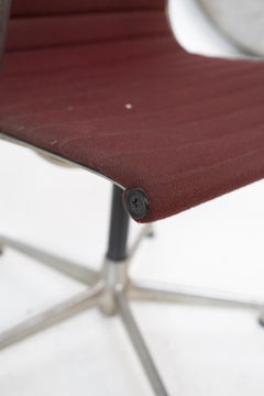 Vintage-Set Bürostühle mit Armlehnen von Herman Miller, Originaletikett