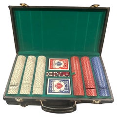Ensemble vintage de Chips de poker avec cartes et dés