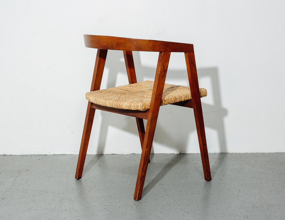 Vintage Set of Seagrass and Oak Dining Chairs In Good Condition In Brooklyn, NY