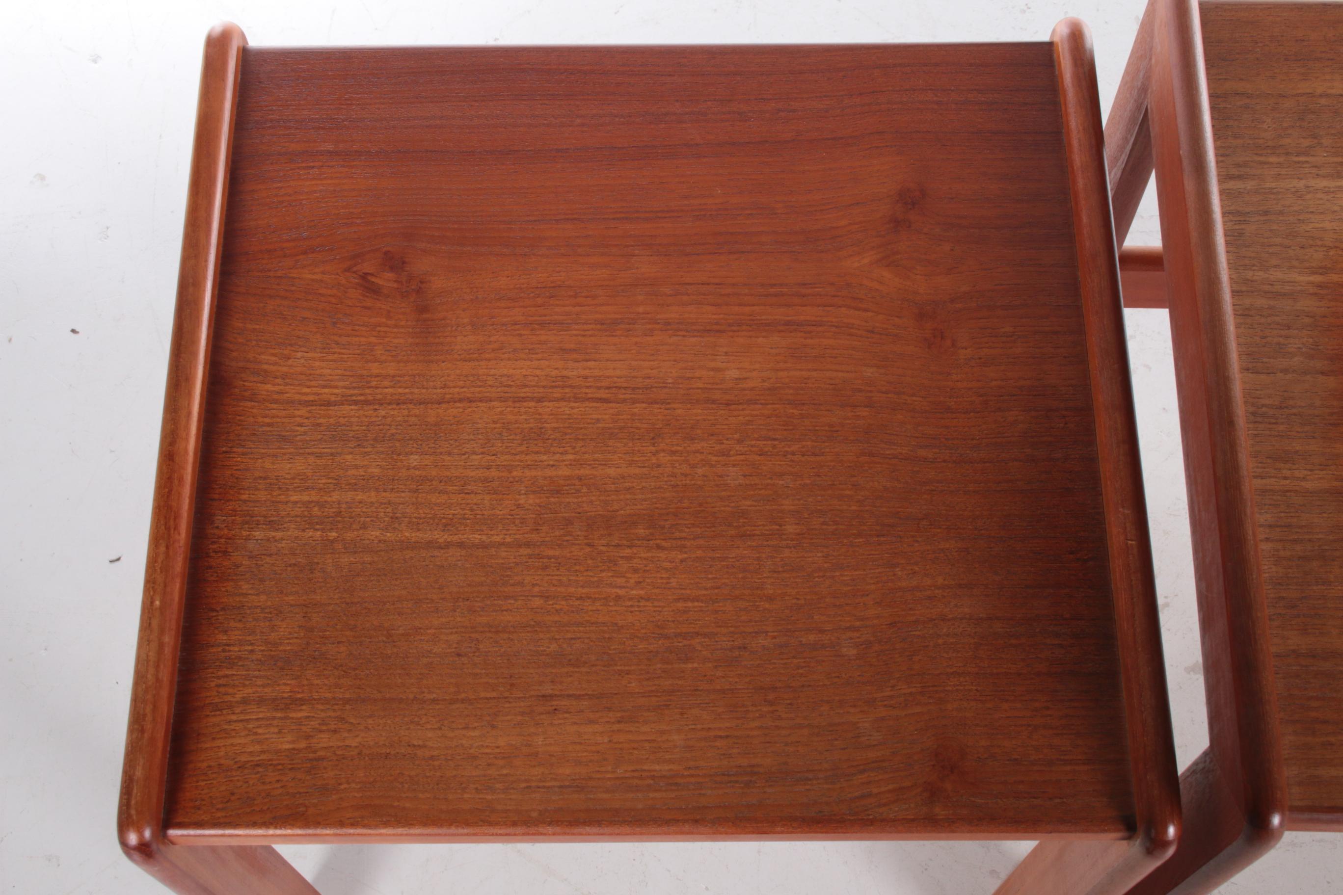 Vintage Set of Side Tables Made of Teak Made in the 1960s For Sale 5