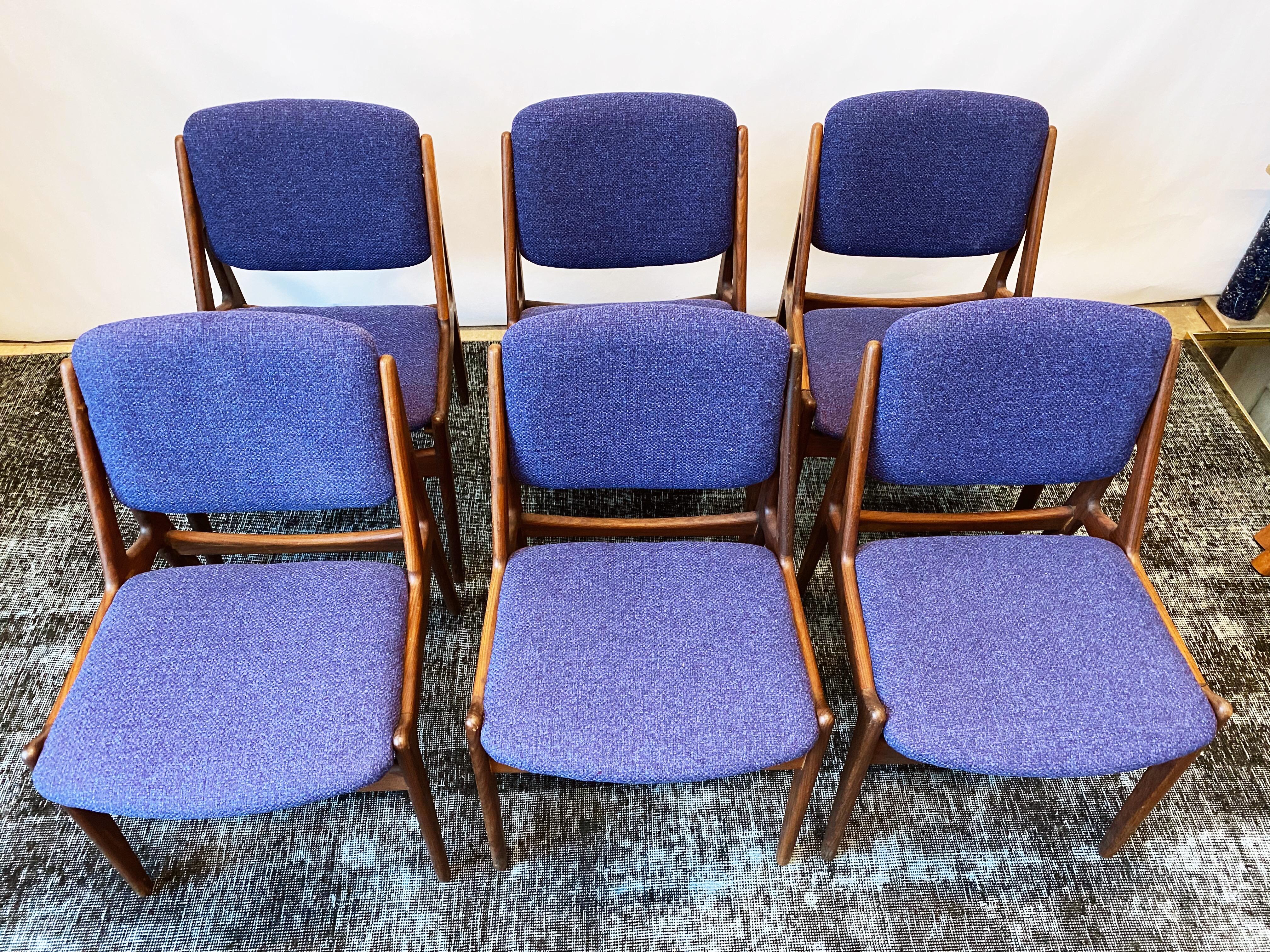 Vintage Set of Six Danish Modern Dining Chairs by Arne Vodder, circa 1960s 5