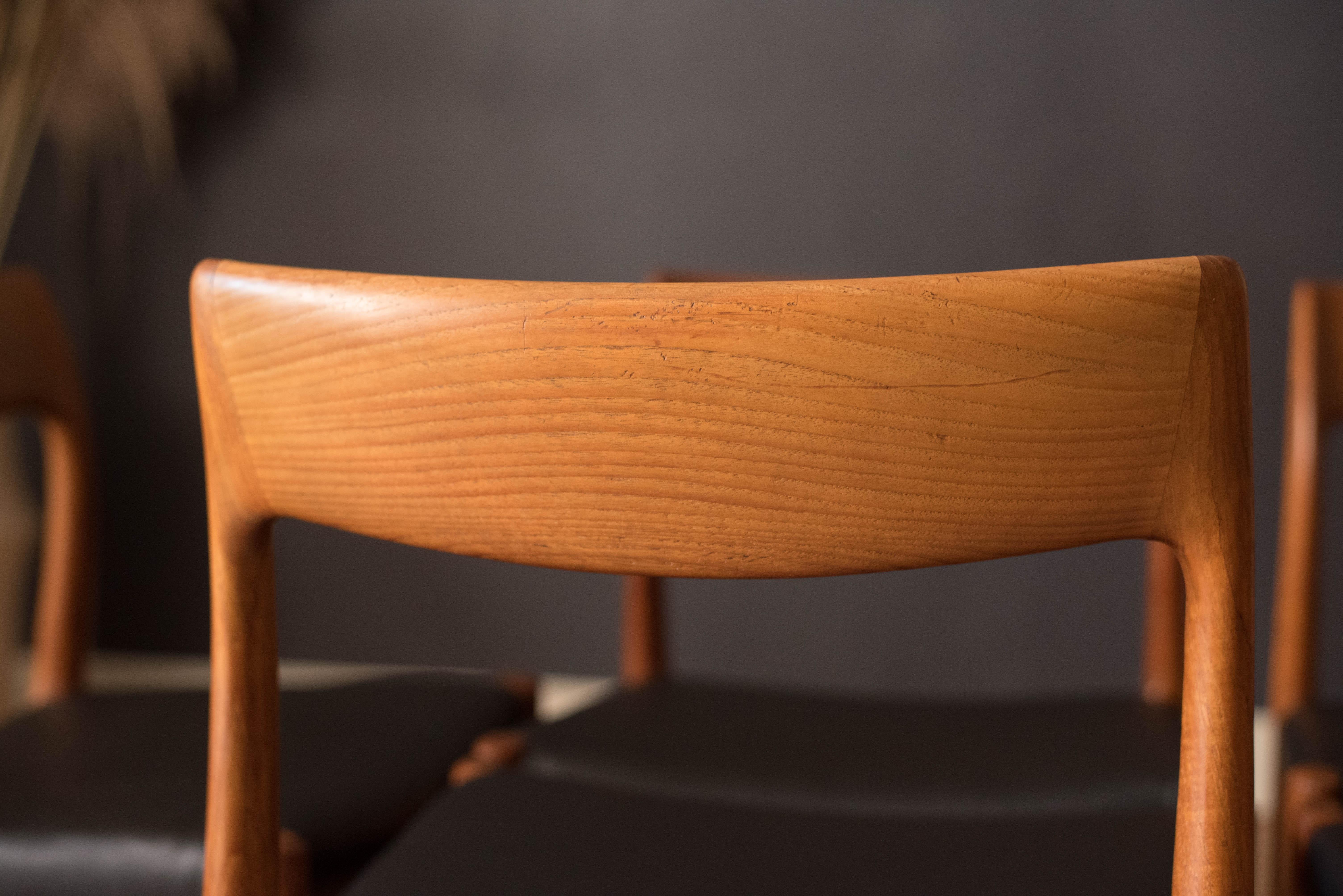 Vintage Set of Six Danish Teak Niels O. Møller Dining Chairs 77 8