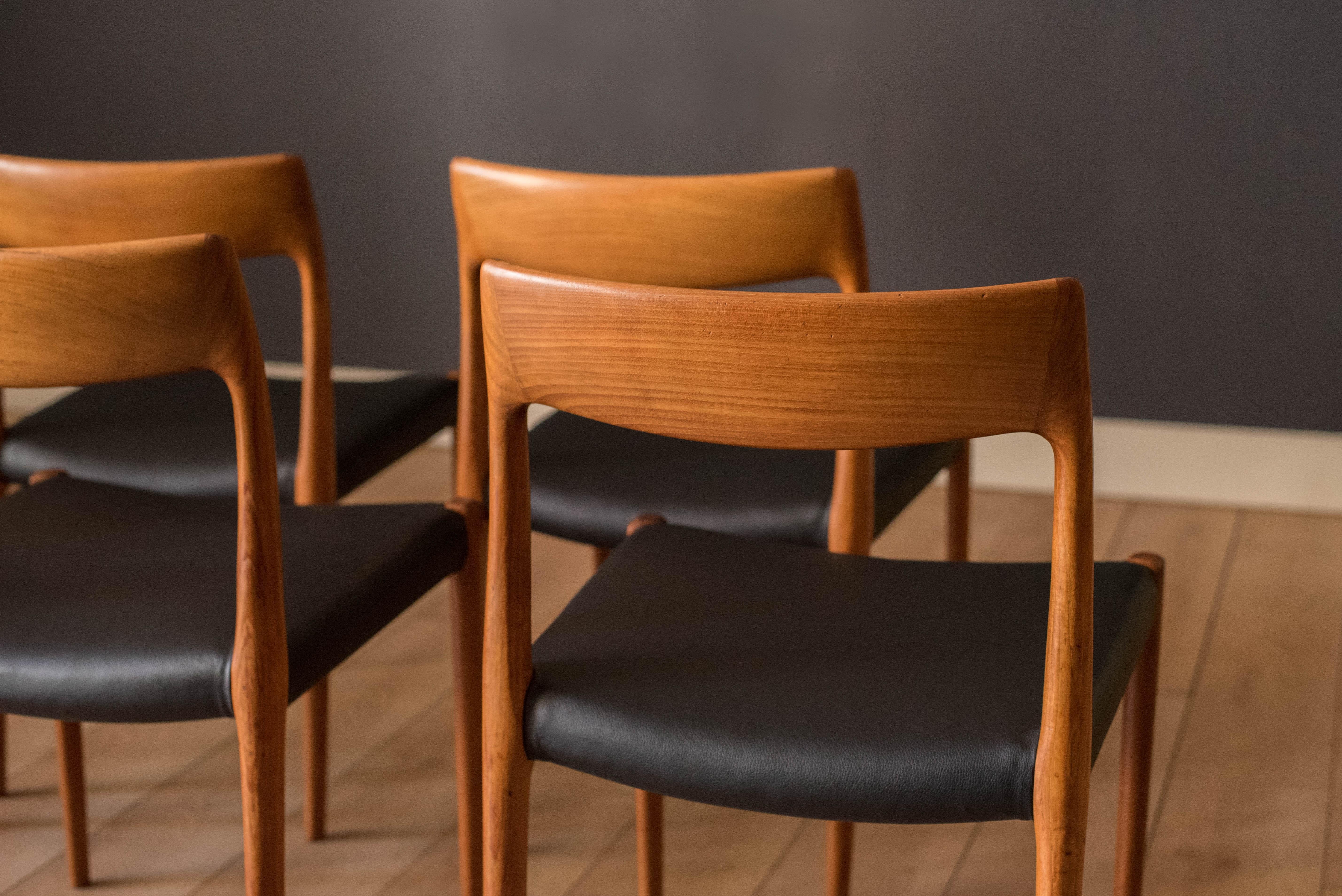 Vintage Set of Six Danish Teak Niels O. Møller Dining Chairs 77 1