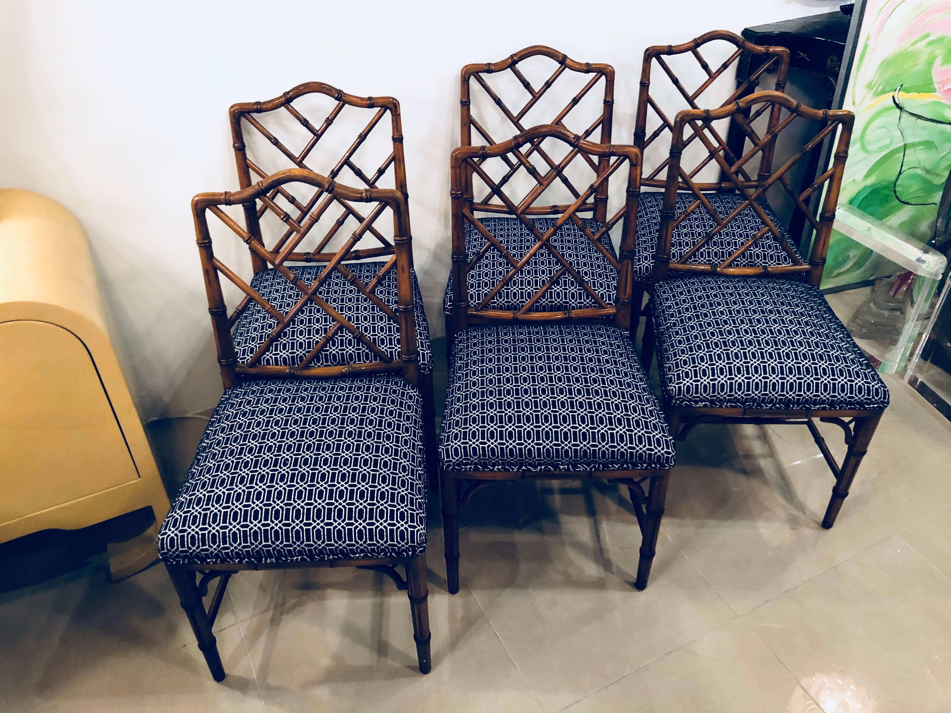 Vintage Set of Six Faux Bamboo Chinese Chippendale Dining Chairs by Century In Excellent Condition In West Palm Beach, FL