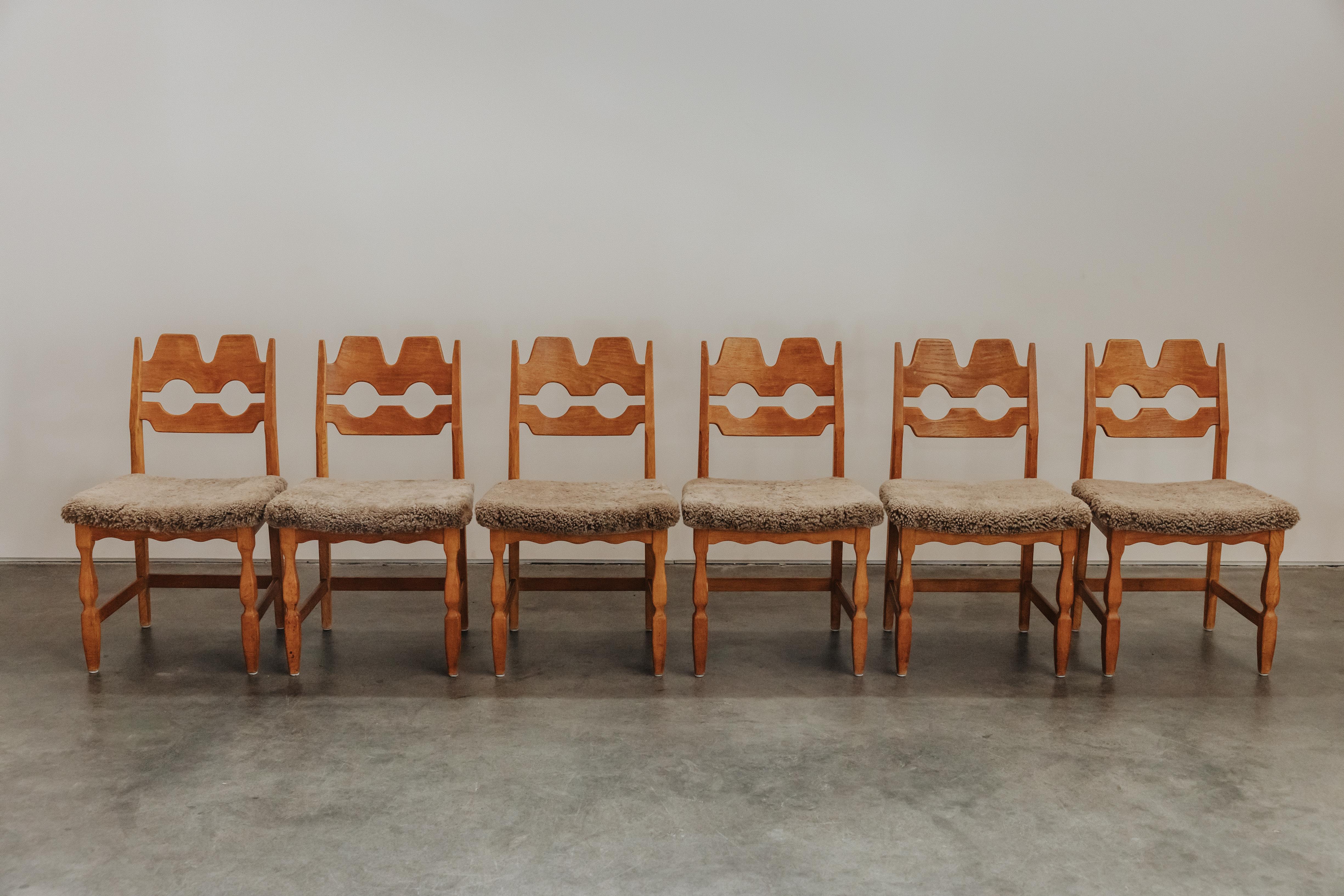 Sheepskin Vintage Set of Six Henning Kjaernulf. Razor Dining Chairs From Denmark, 1970s