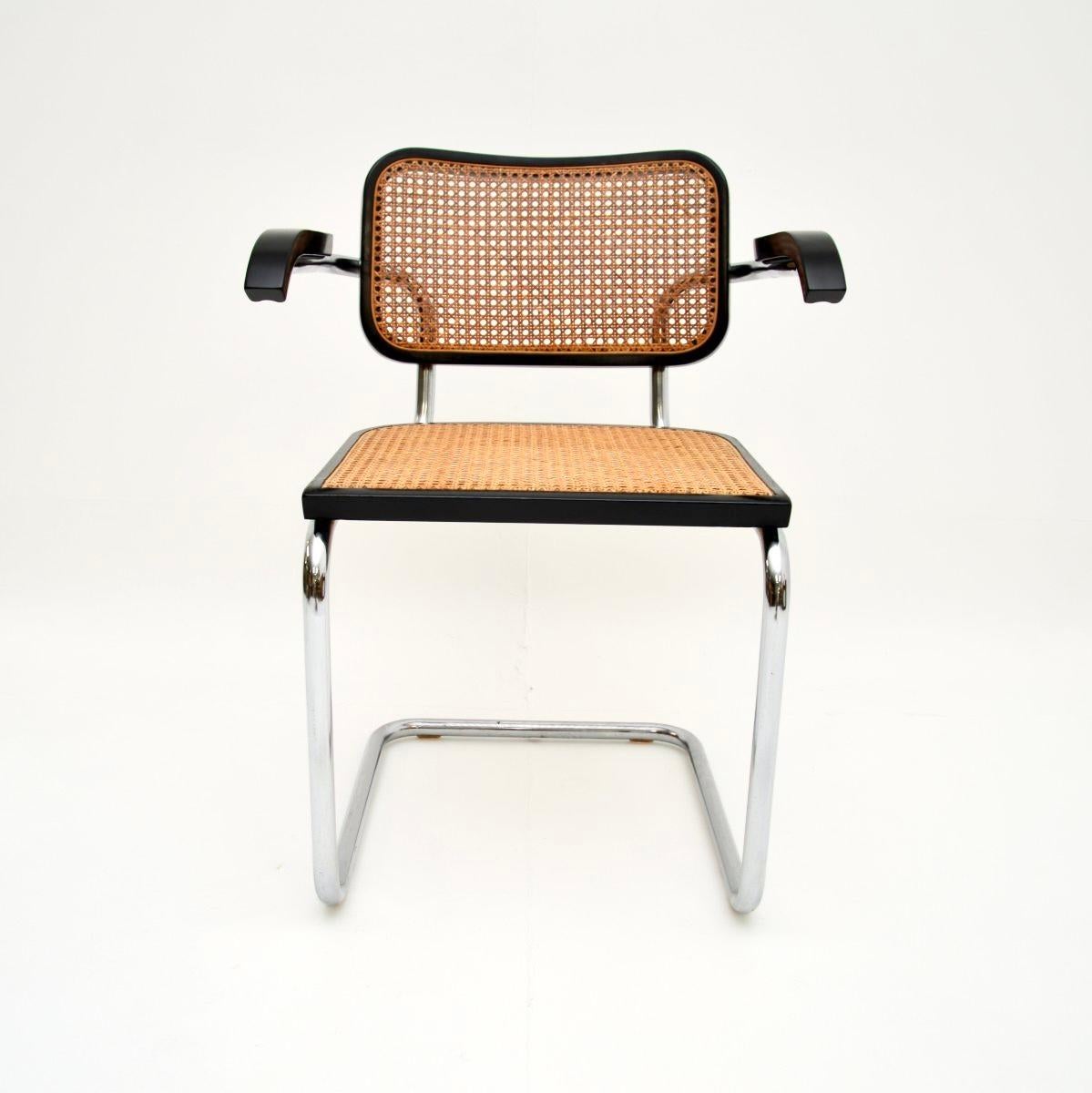 Vintage By Sechs italienische Cesca-Esszimmerstühle (Ebonisiert) im Angebot