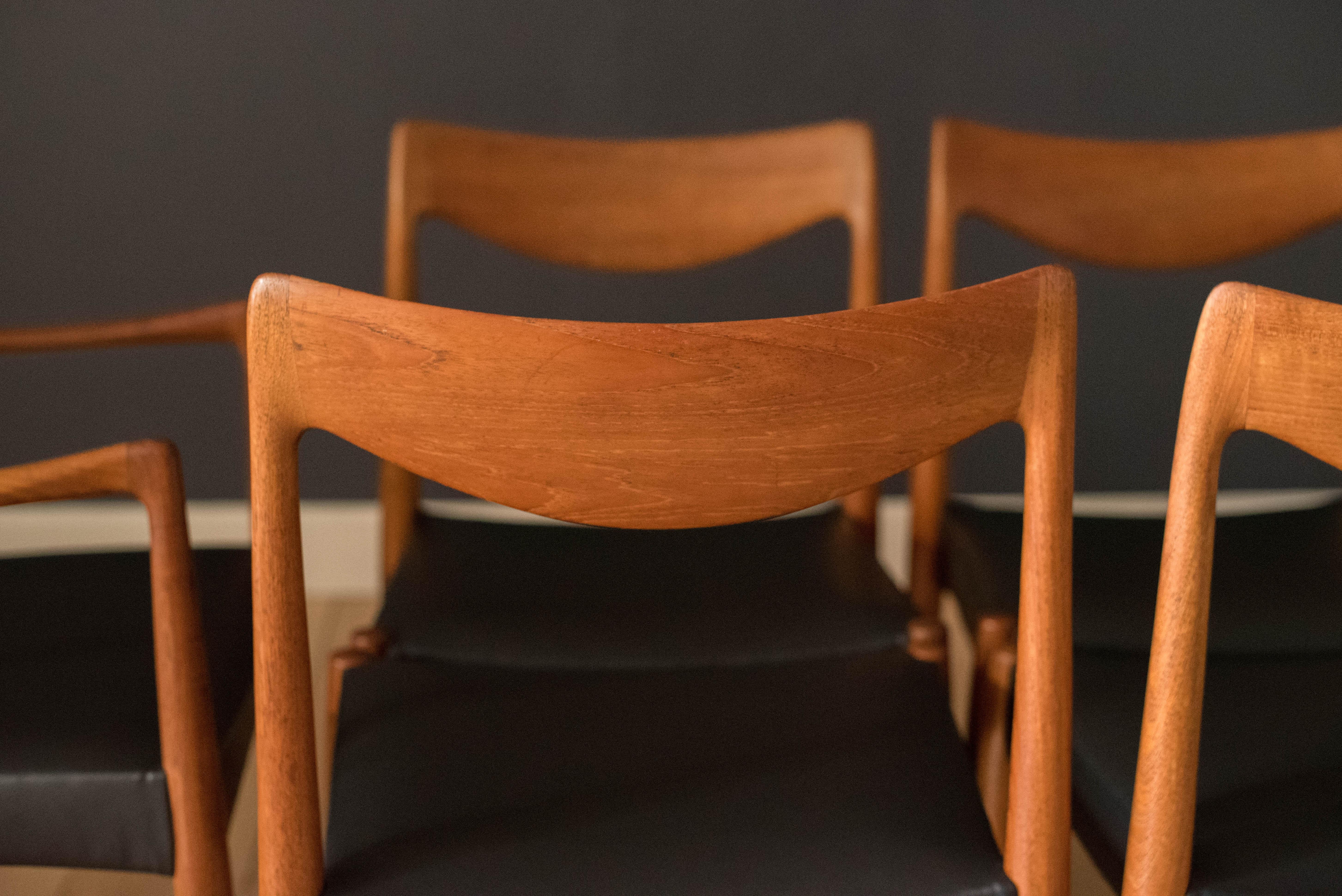 Vintage Set of Six Teak Dining Chairs by Rastad & Relling for Gustav Bahus  3