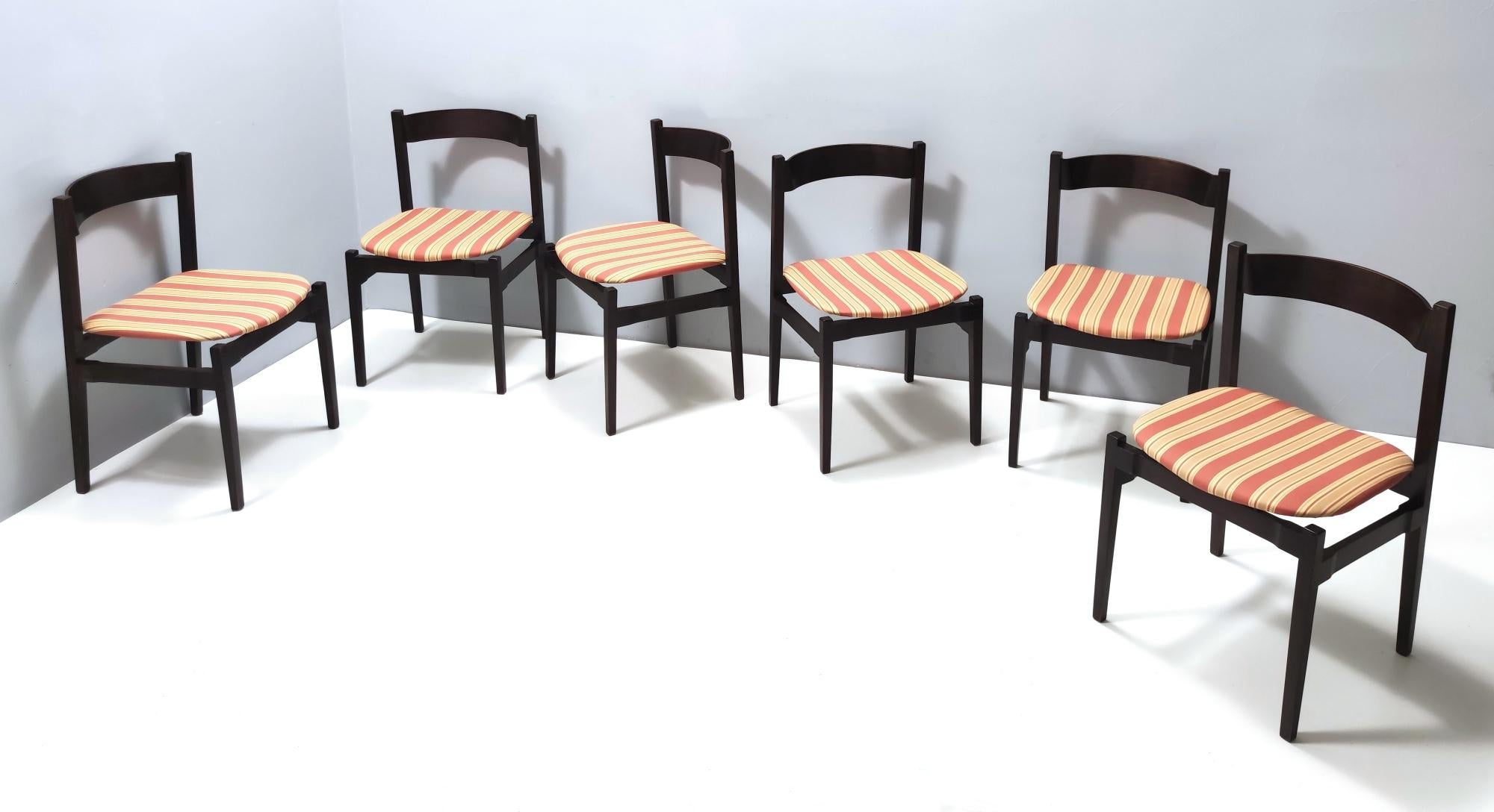 Italian Vintage Set of Six Walnut Chairs by Gianfranco Frattini for Cassina, Italy